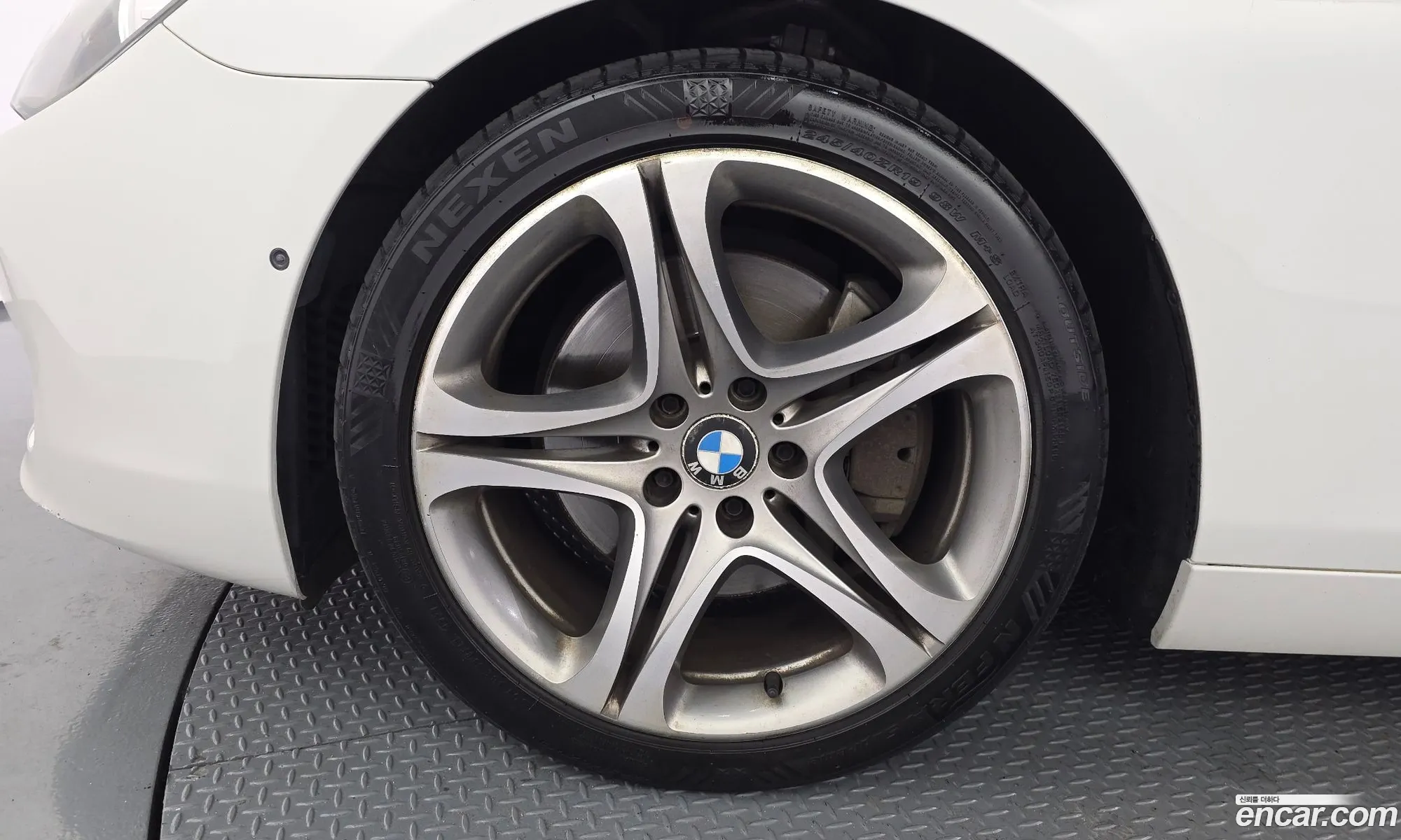 BMW 6 Series 2014 WBA6A8103ED368805 — 14