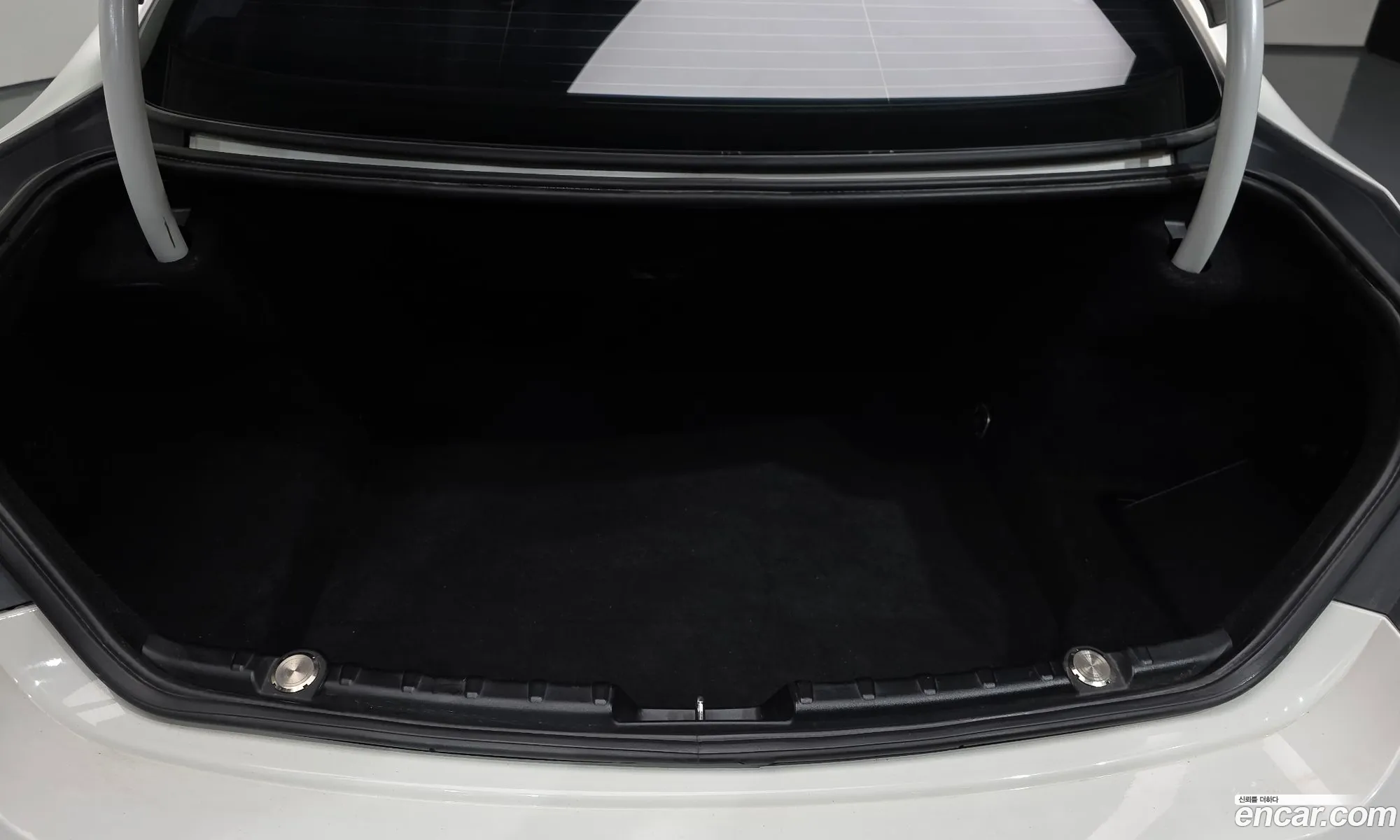 BMW 6 Series 2014 WBA6A8103ED368805 — 5