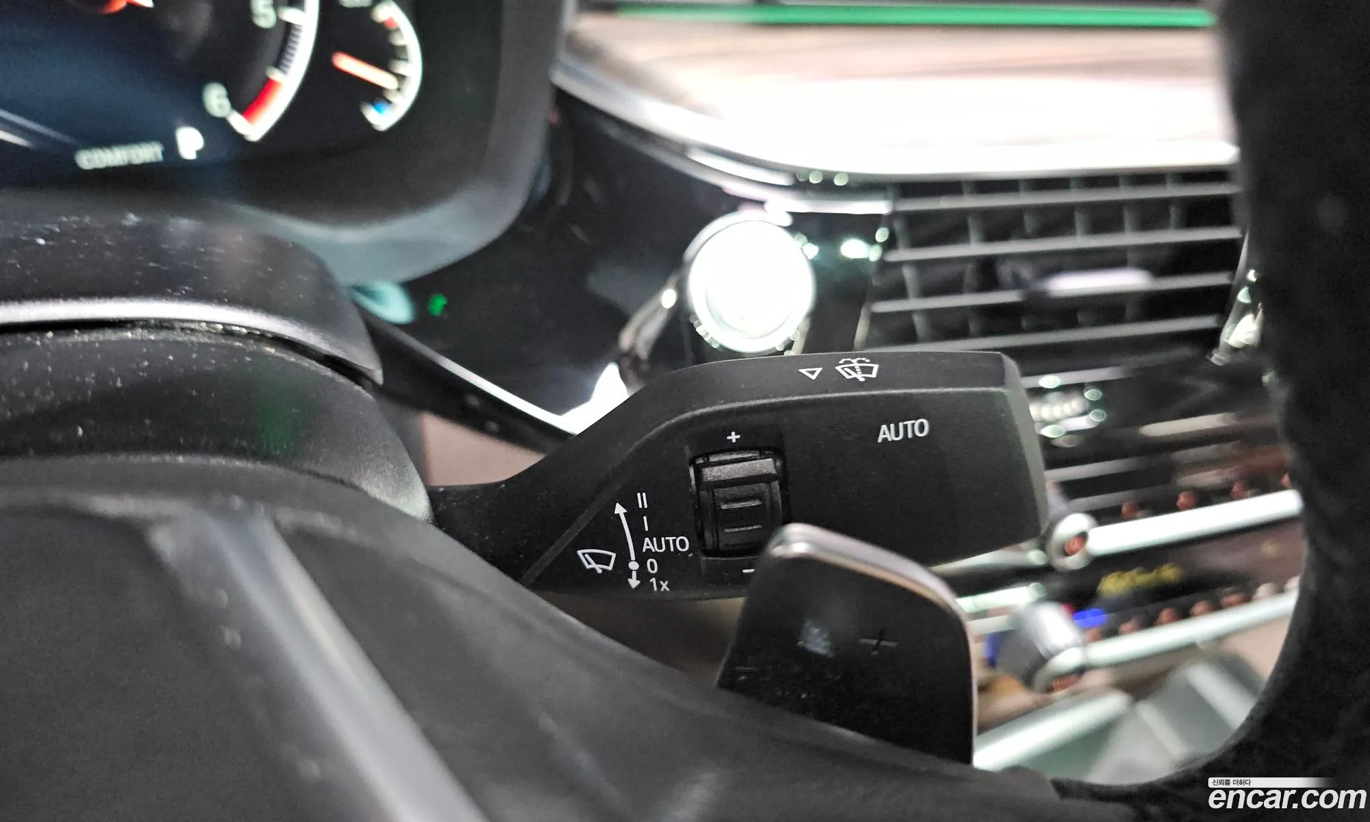 BMW 5 Series 2019 WBAJF3103KBS70699 — 31
