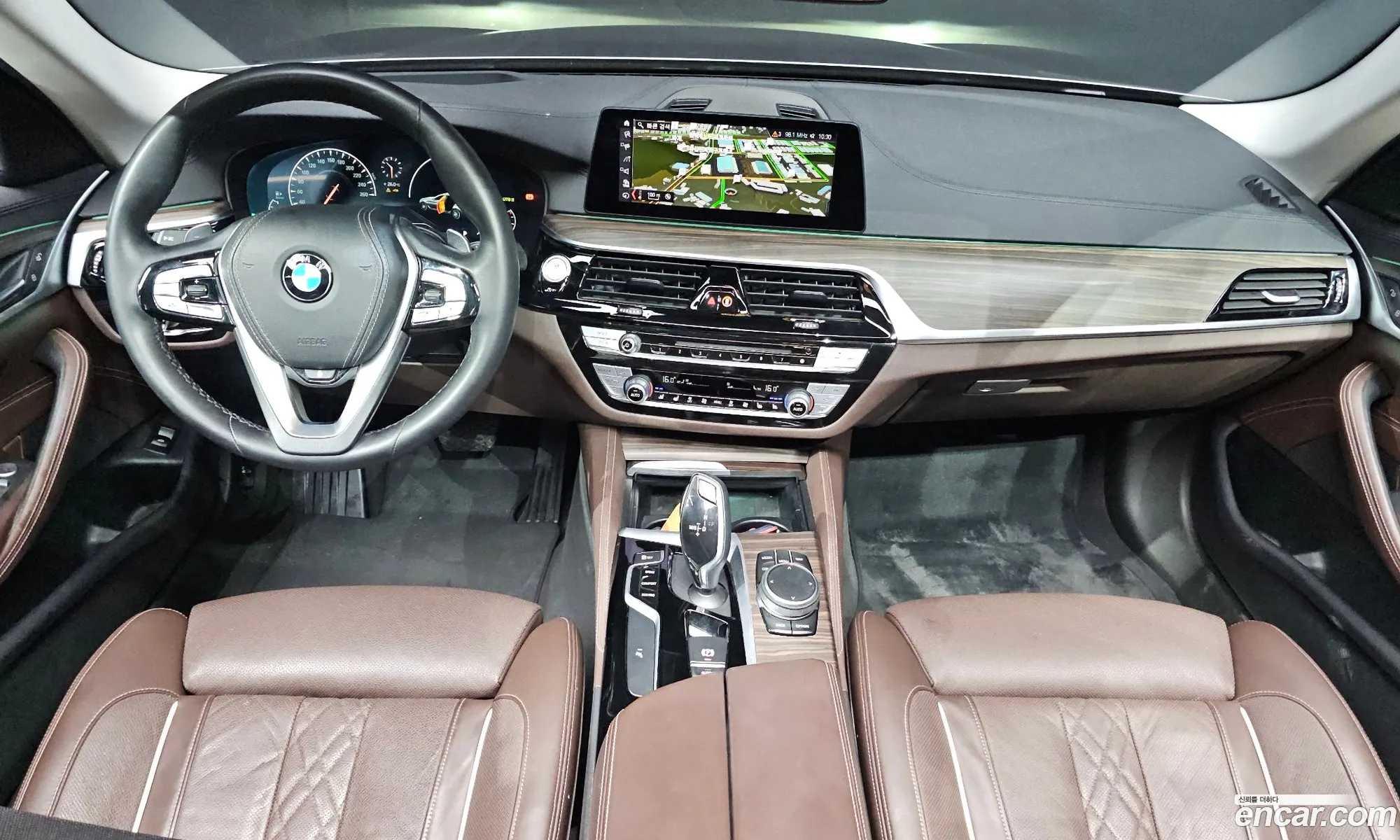 BMW 5 Series 2019 WBAJF3103KBS70699 — 2