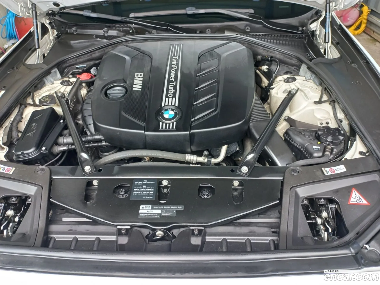 BMW 5 Series 2014 — 17