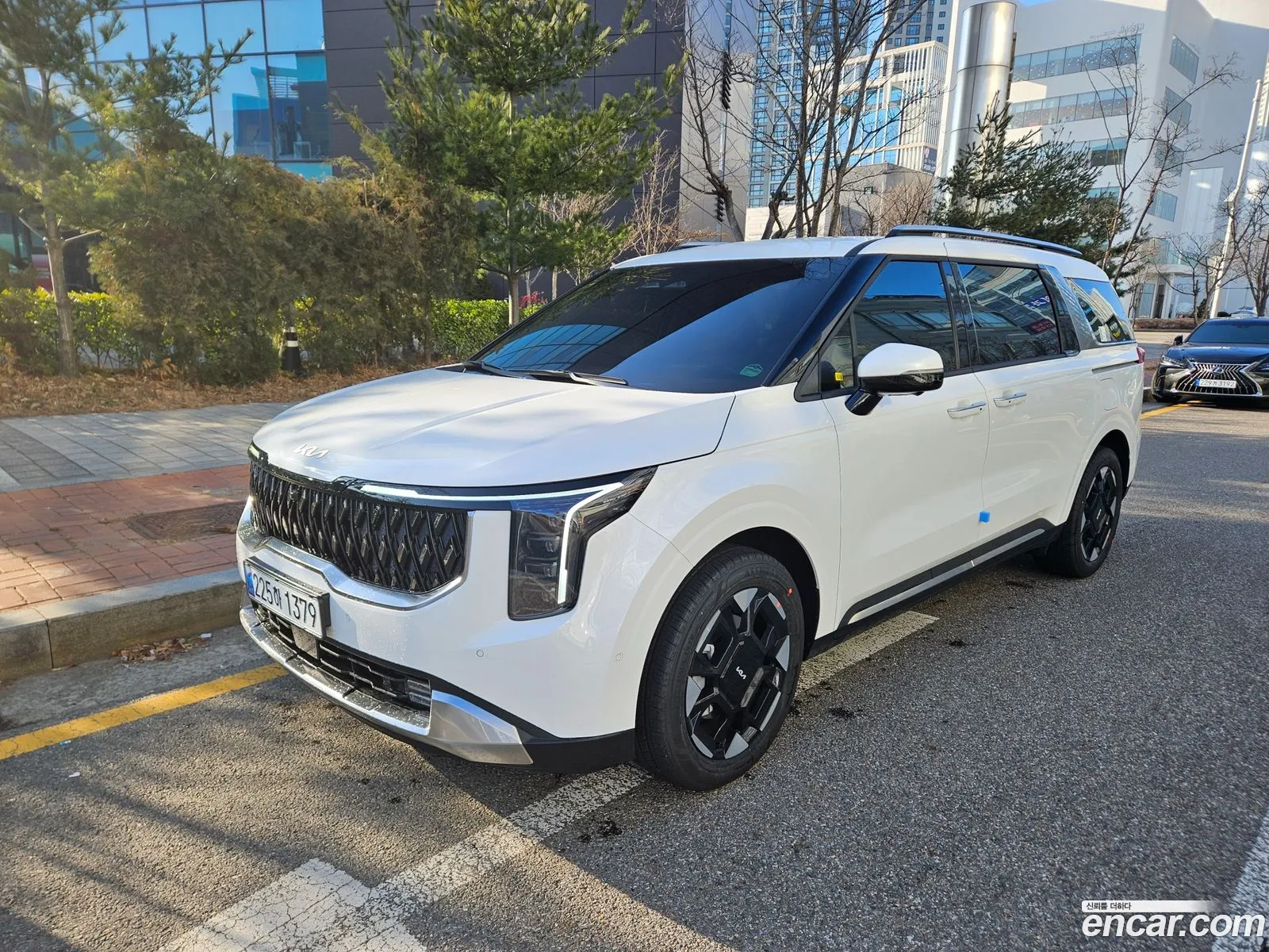 Kia Carnival 2024 — 3