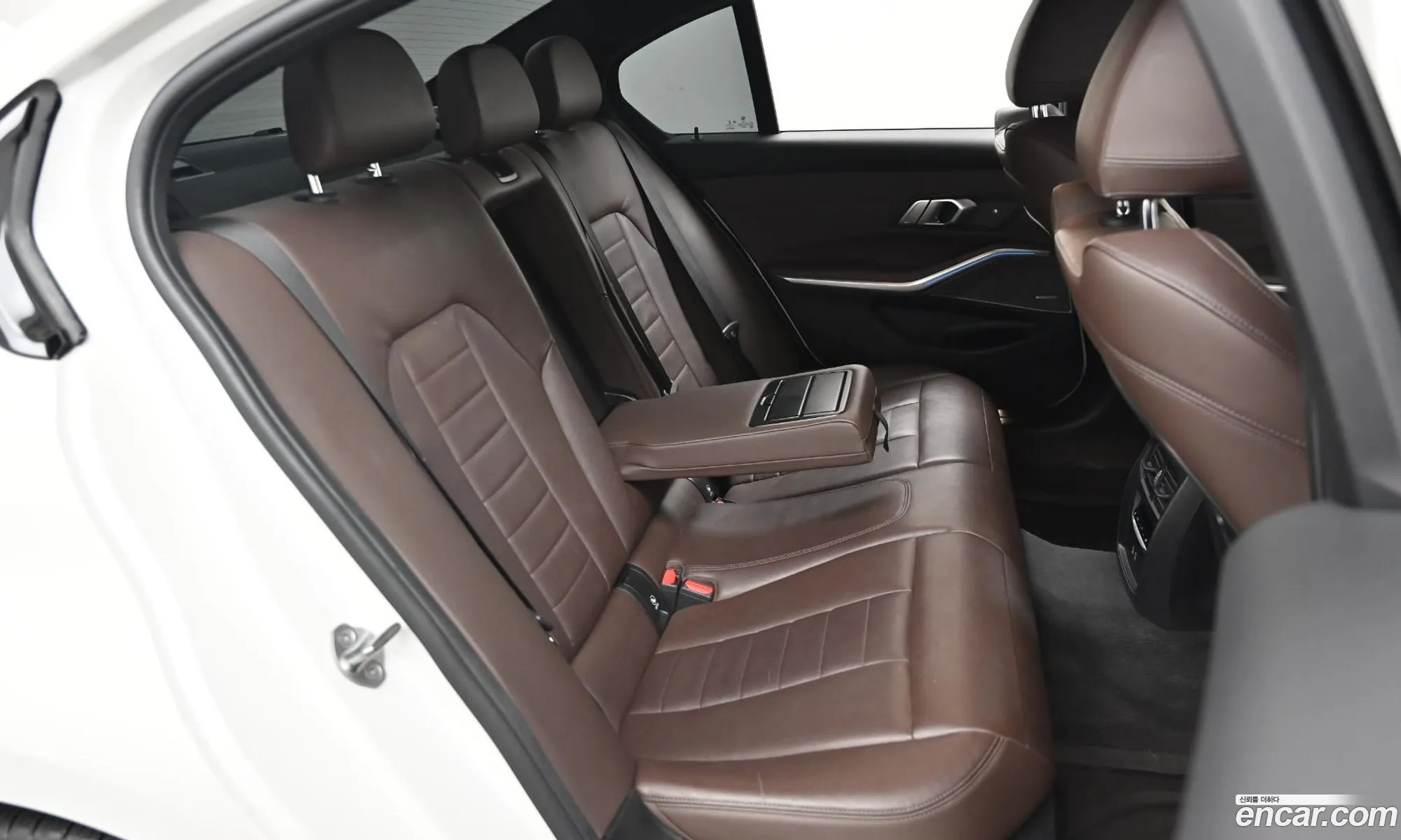 BMW 3 Series 2021 — 17