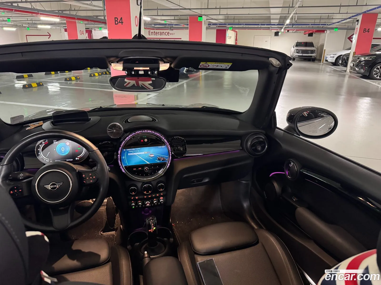 Mini Cooper Convertible 2024 — 10