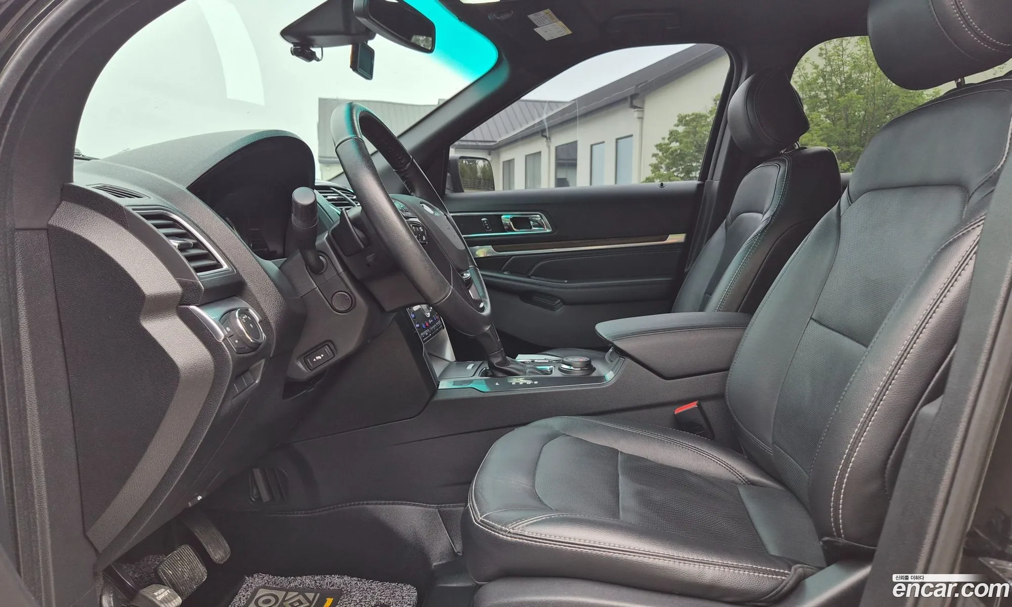 Ford Explorer 2016 — 2