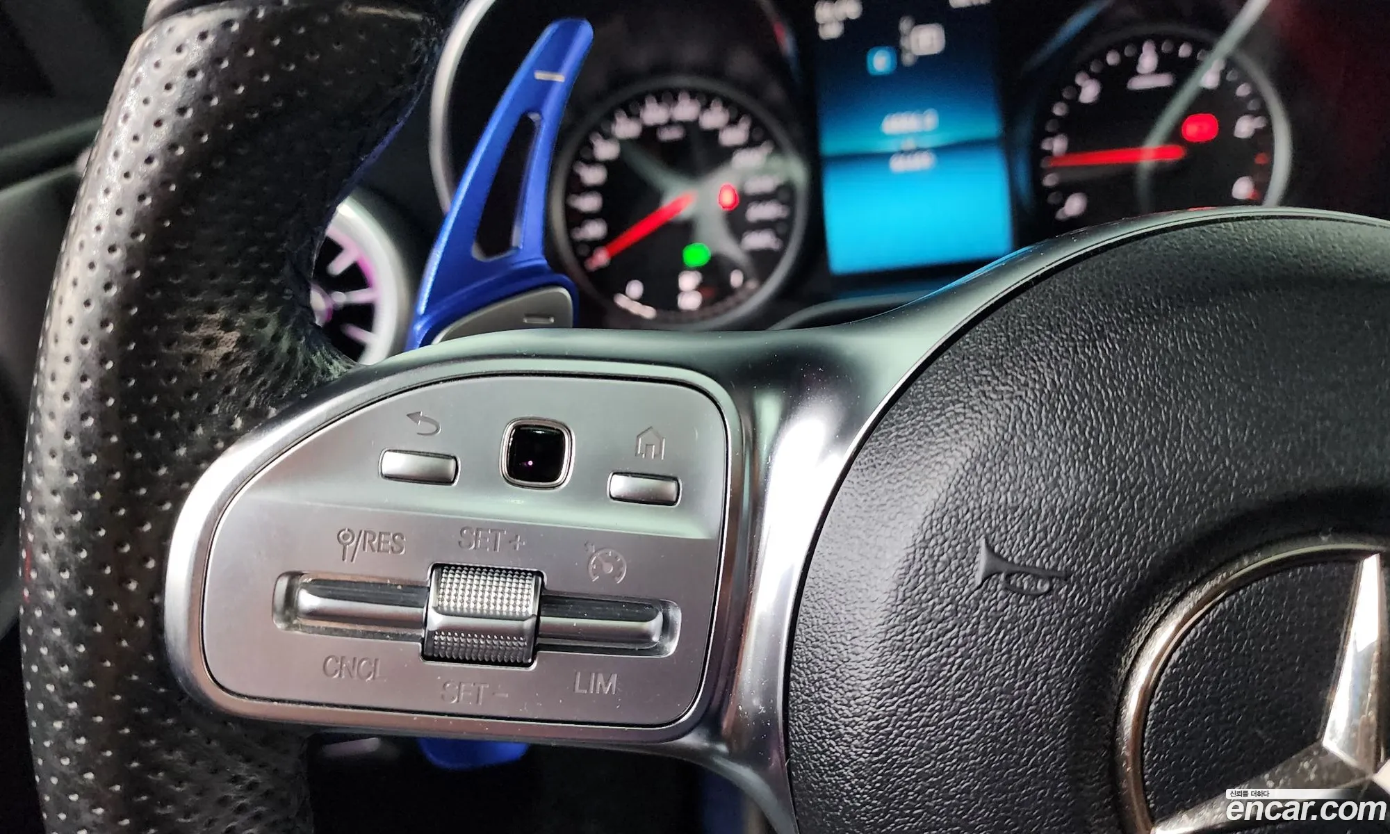 Mercedes-Benz C-Class W205 2019 — 2
