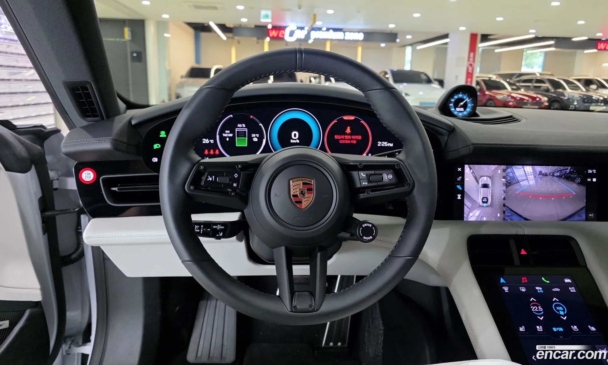 Porsche Taycan 2026 — 3