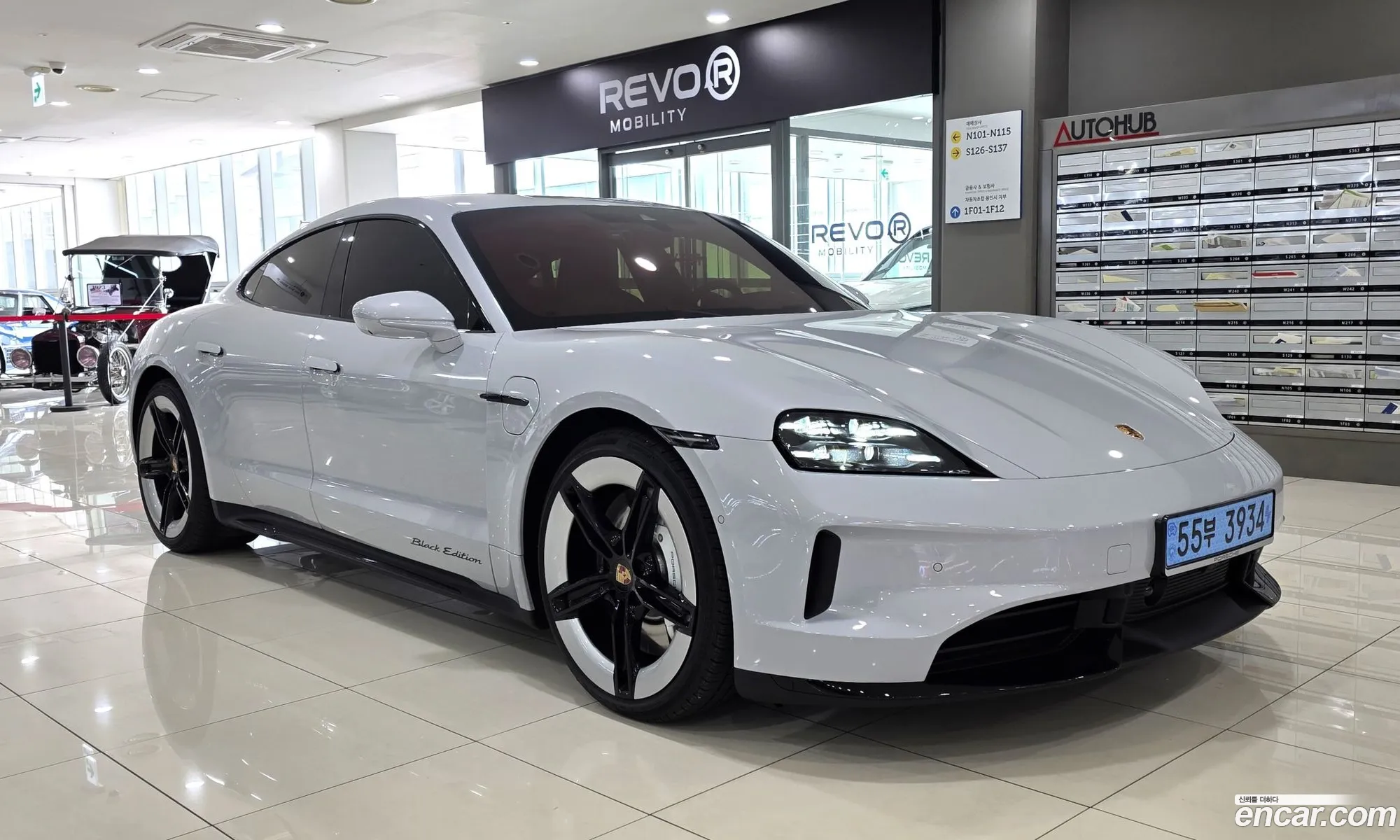 Porsche Taycan 2026 — 5
