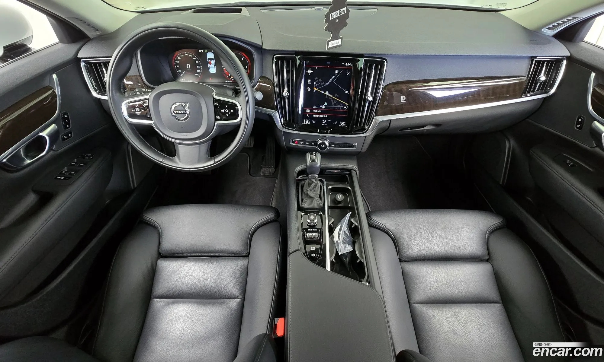 Volvo S90 2017 YV1PSA8ADJ1027300 — 7