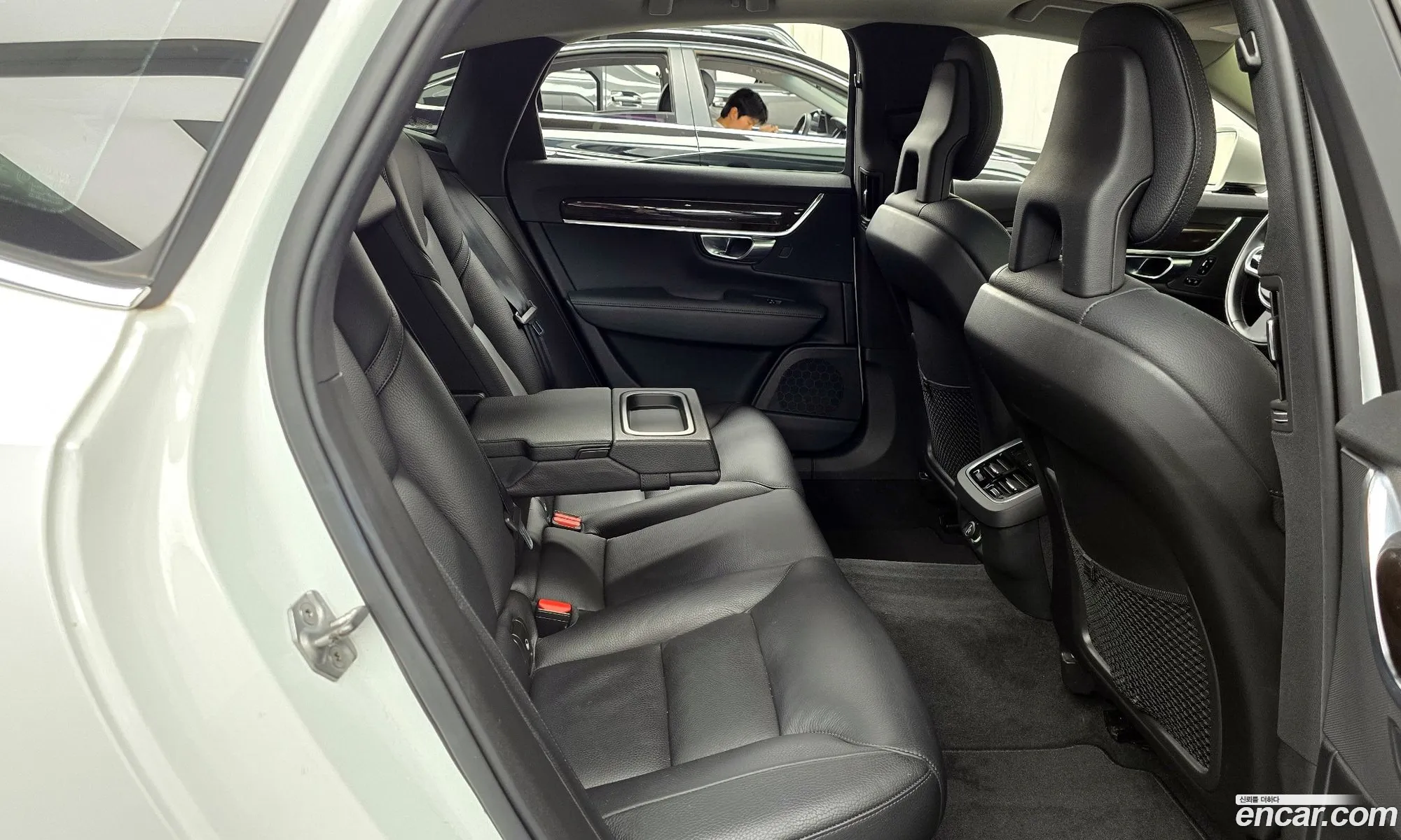 Volvo S90 2017 YV1PSA8ADJ1027300 — 13