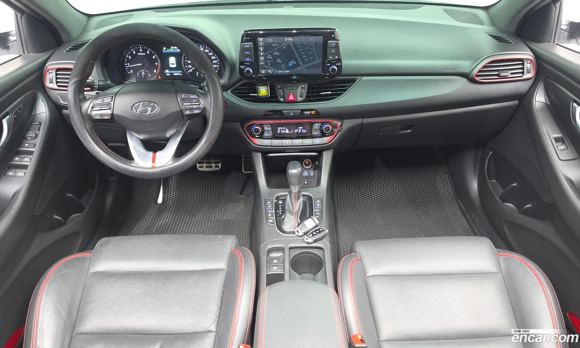 Hyundai i30 2018 — 2