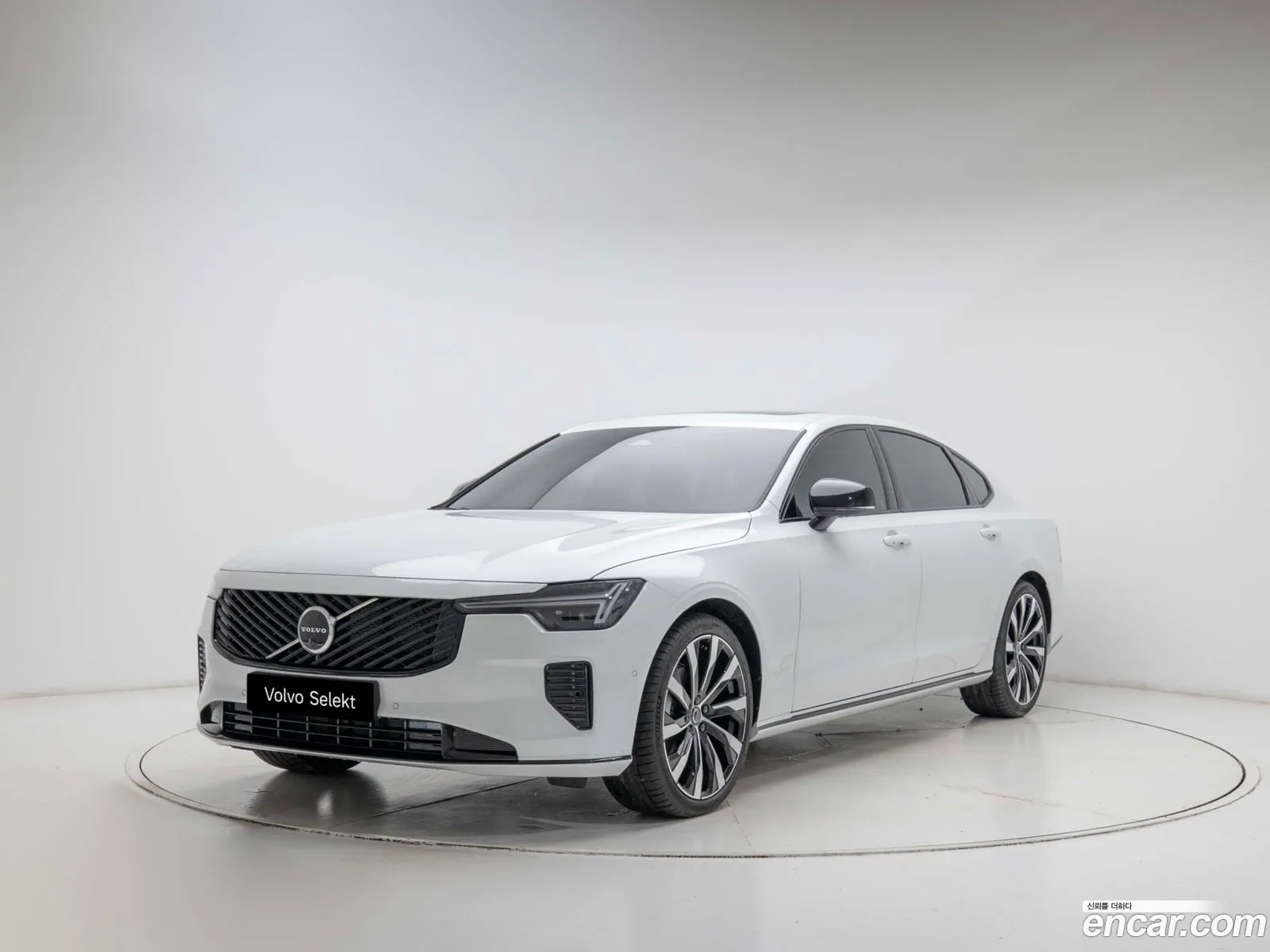 Volvo S90 2026 — 13