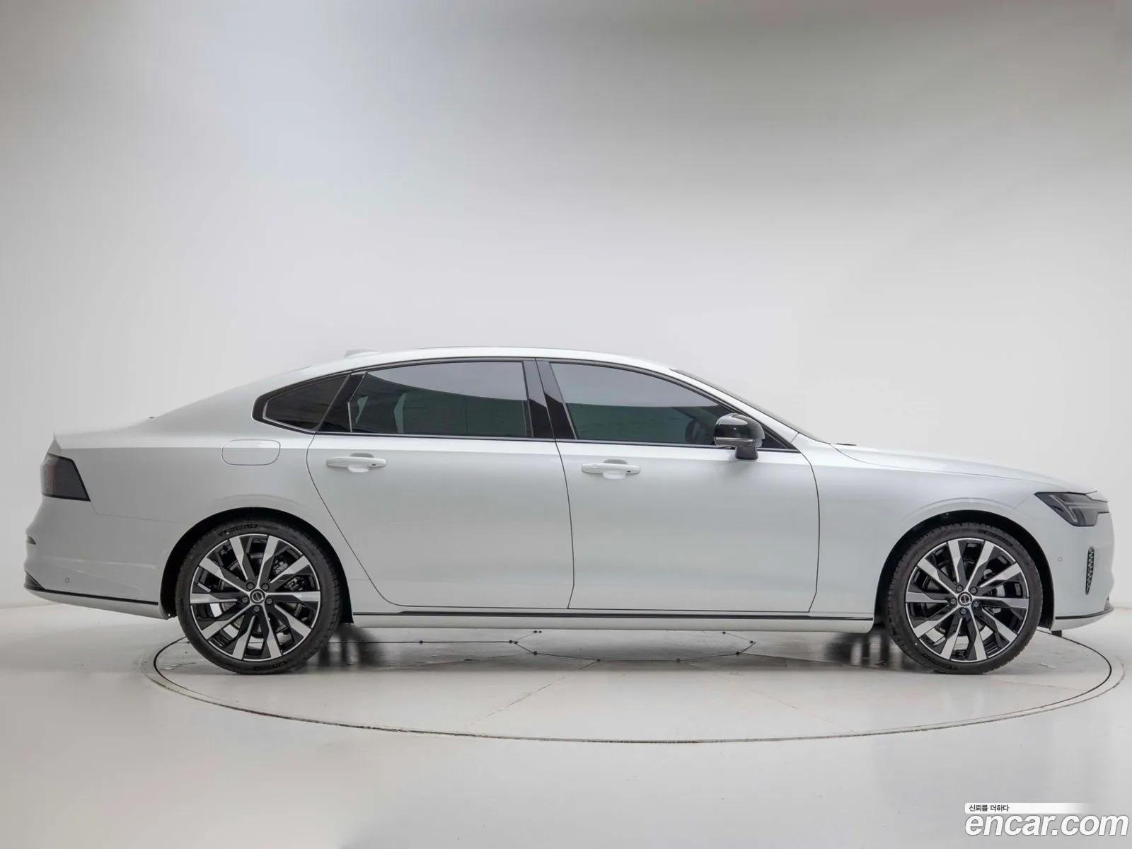 Volvo S90 2026 — 14