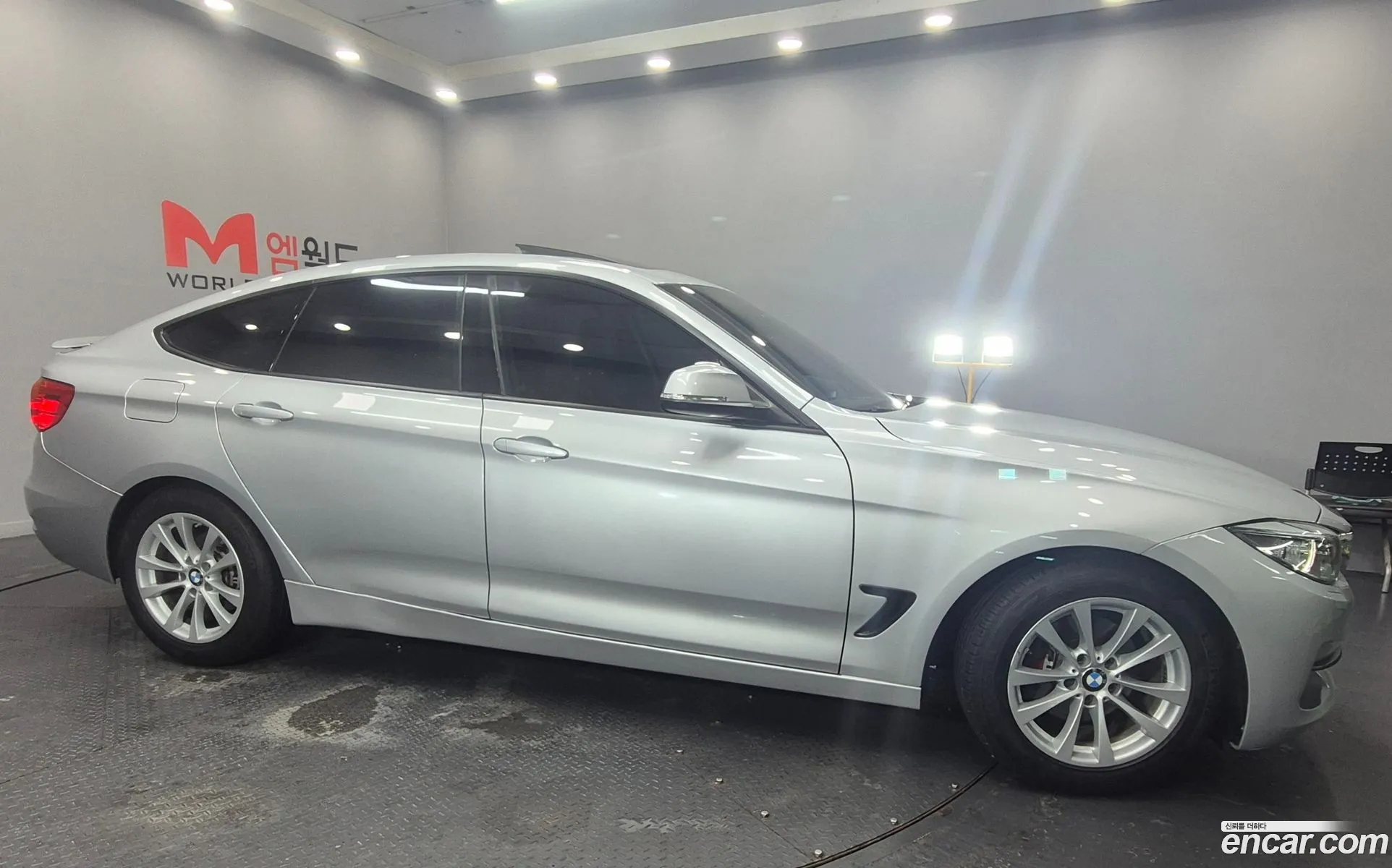 BMW 3 Series GT 2015 — 18