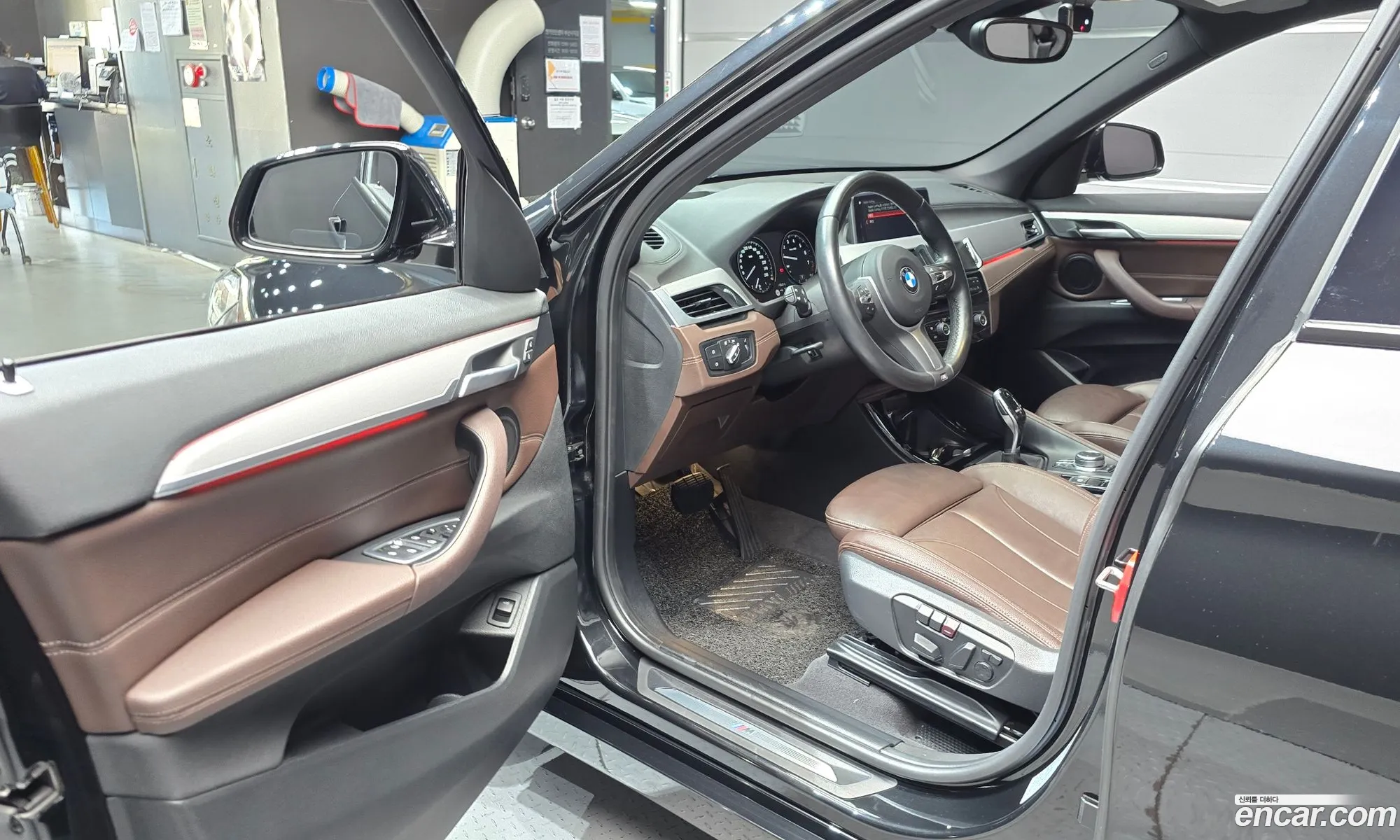BMW X1 2022 WBA11DG0XN5V28621 — 19