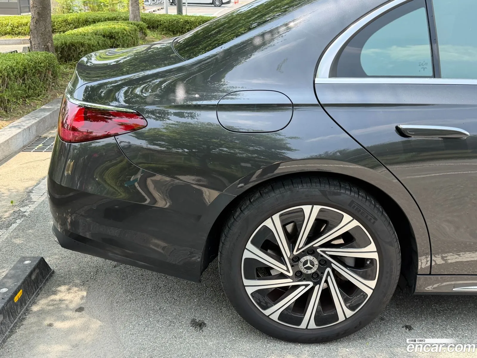 Mercedes-Benz E-Class W214 2024 — 3