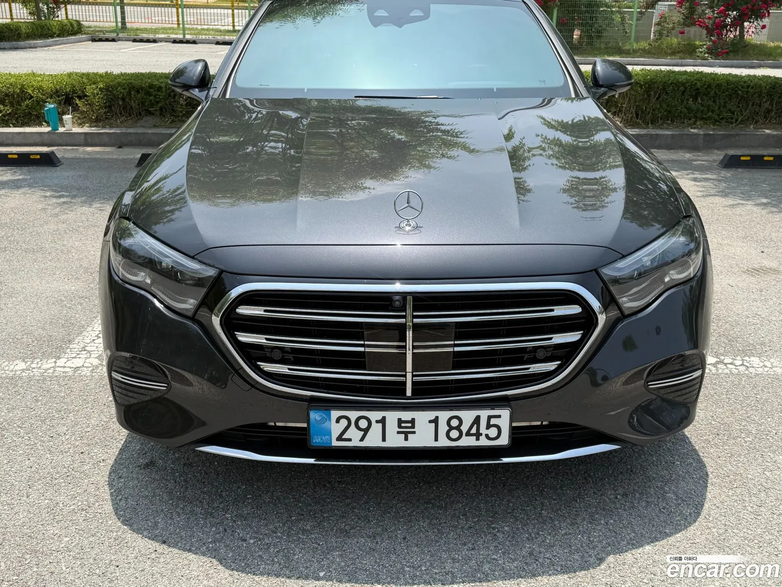 Mercedes-Benz E-Class W214 2024 — 13