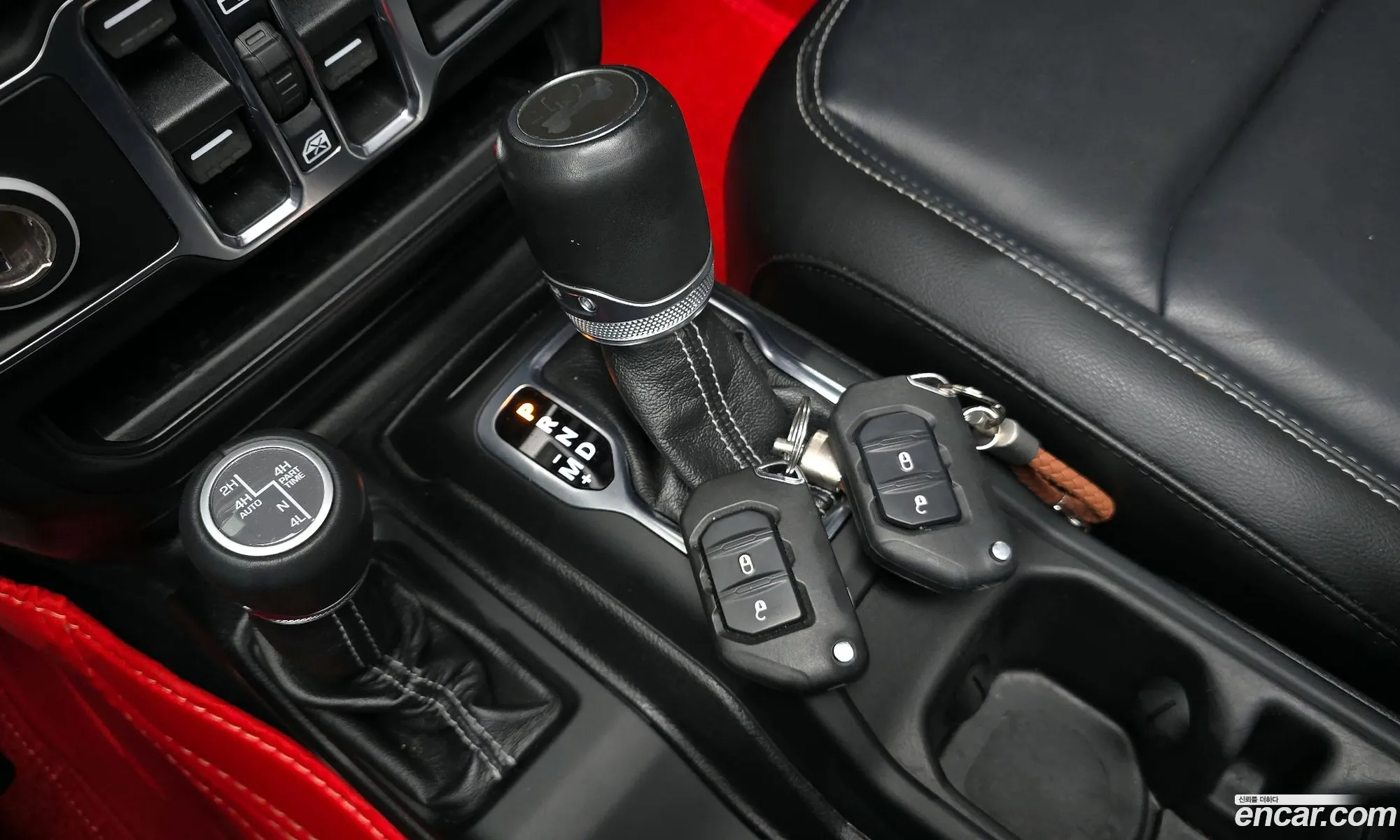 Jeep Wrangler 2020 — 13