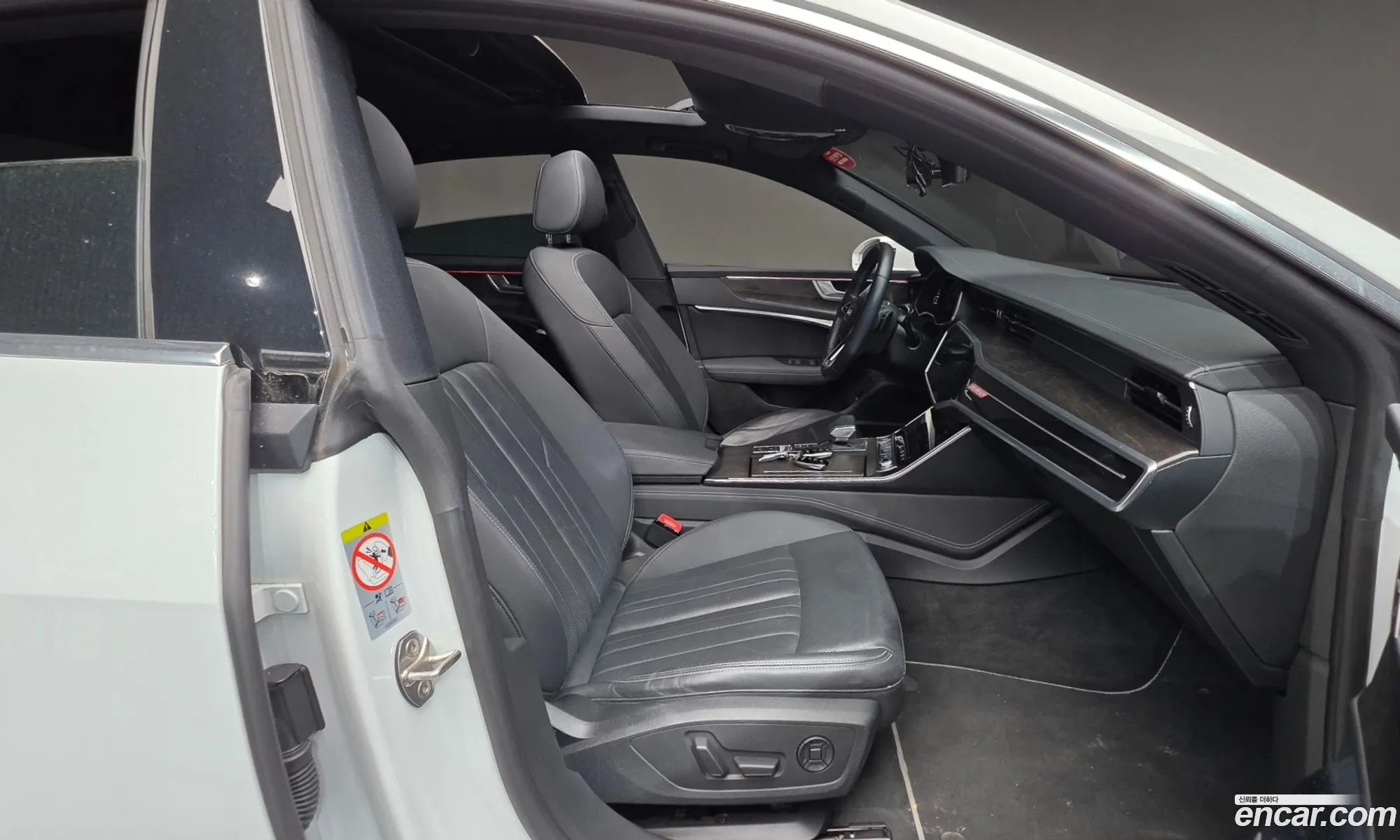 Audi A7 2020 WAUZZZF21LN082304 — 10
