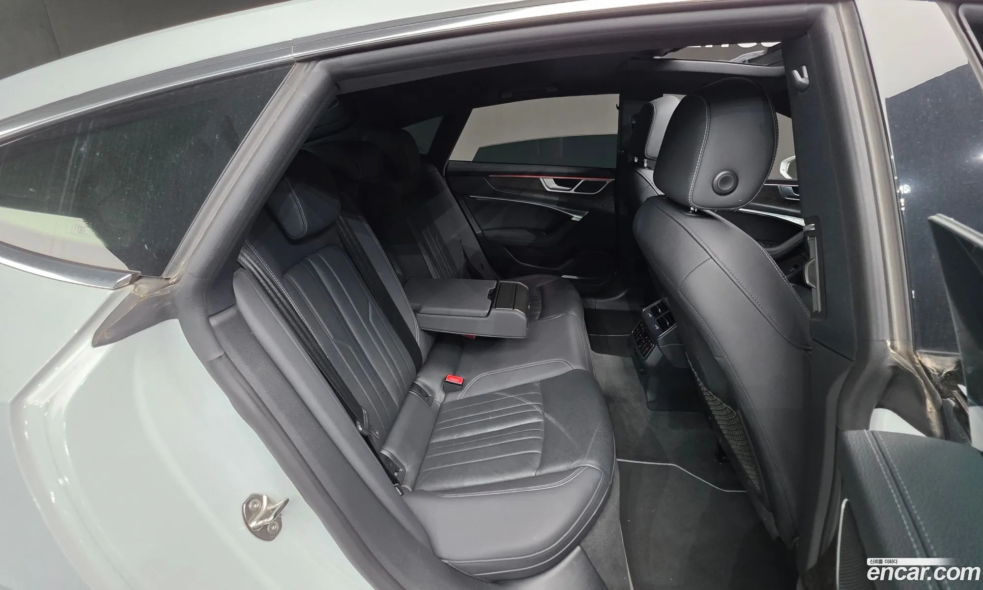 Audi A7 2020 WAUZZZF21LN082304 — 14