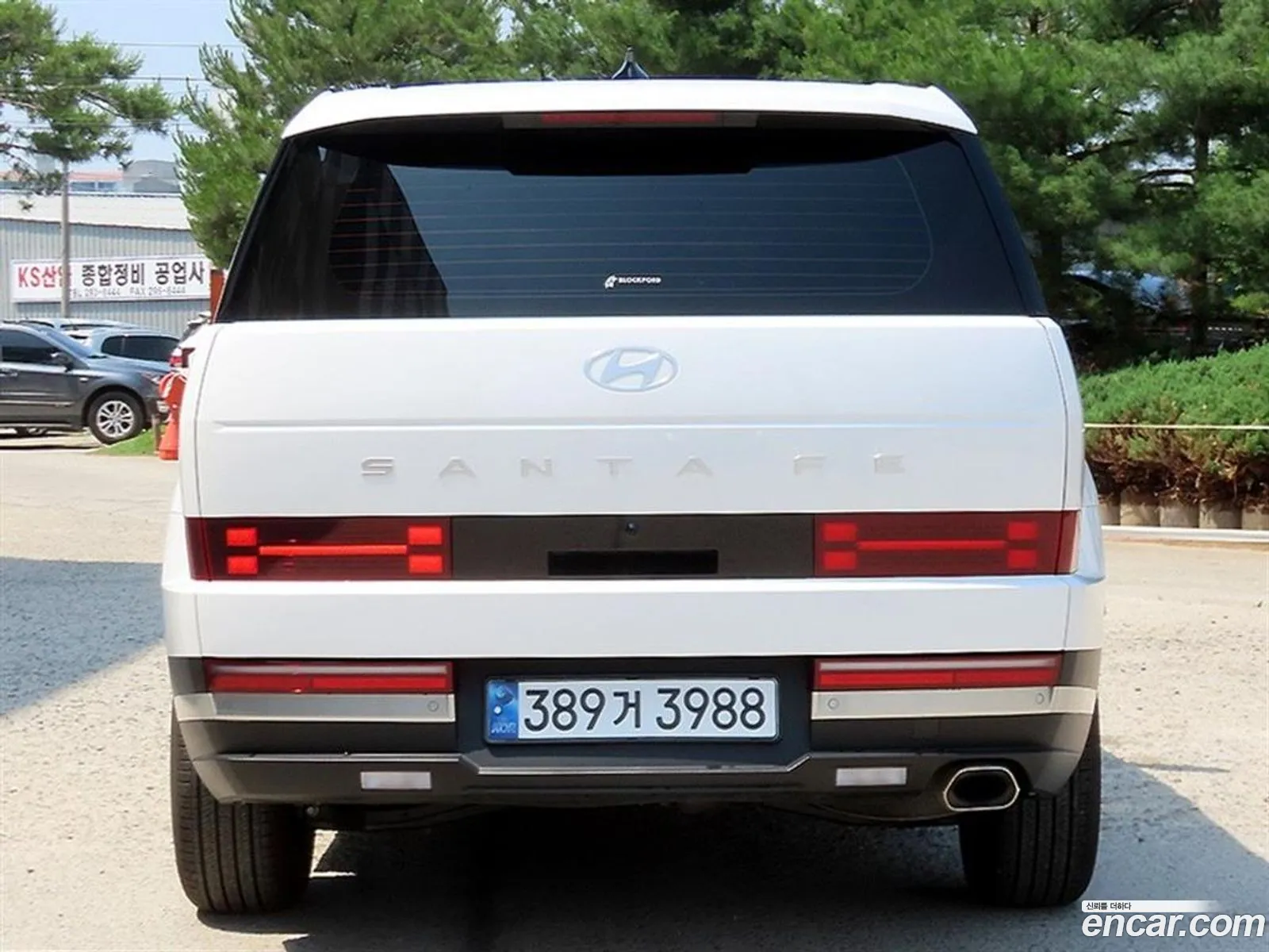 Hyundai Santa Fe 2025 — 3