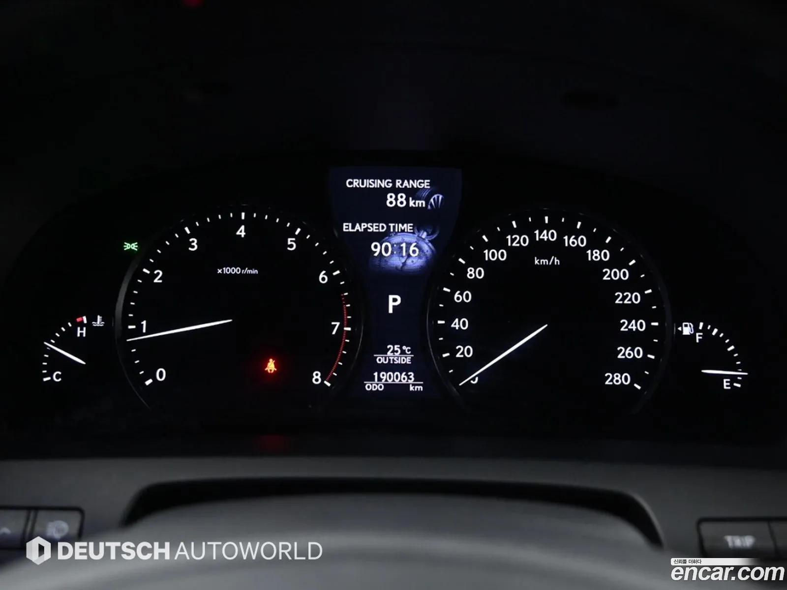 Lexus LS460 2014 — 11