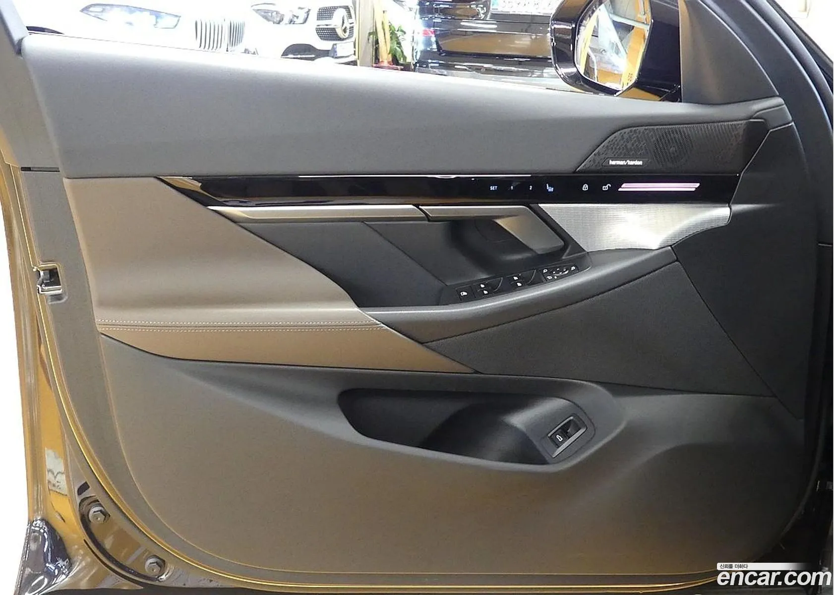 BMW 5 Series 2024 — 18