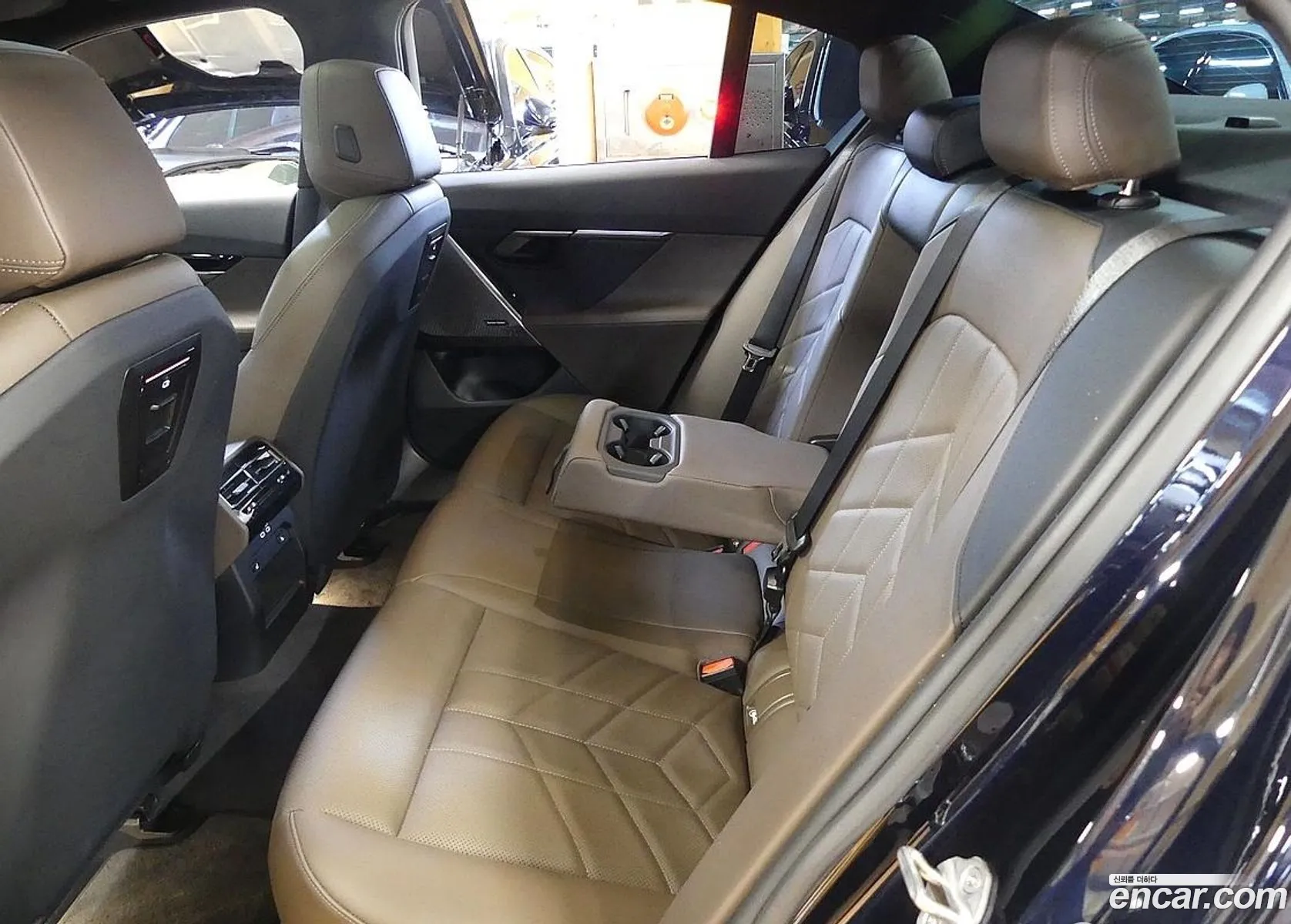BMW 5 Series 2024 — 16