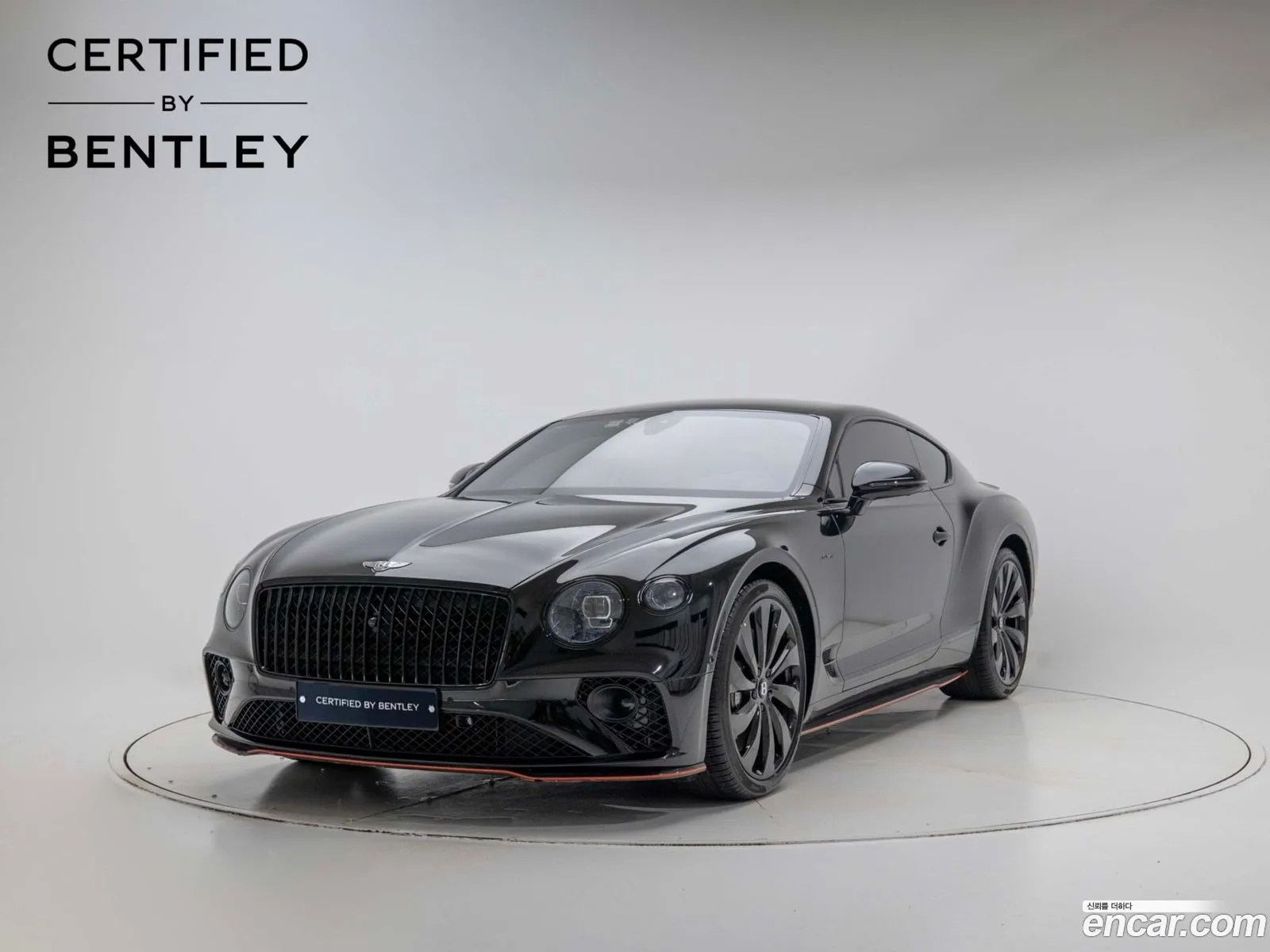 Bentley Continental GT 2024 — 18