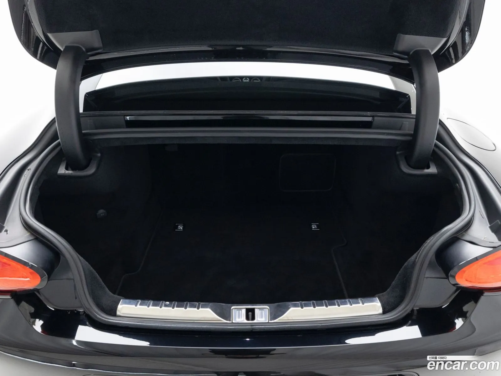 Bentley Continental GT 2024 — 14