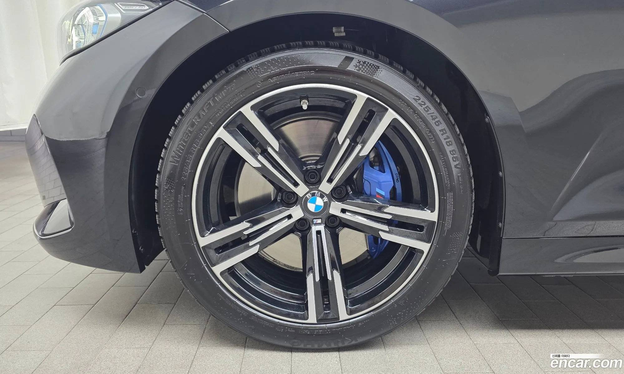 BMW 3 Series 2025 WBA11FF09SFV03471 — 8
