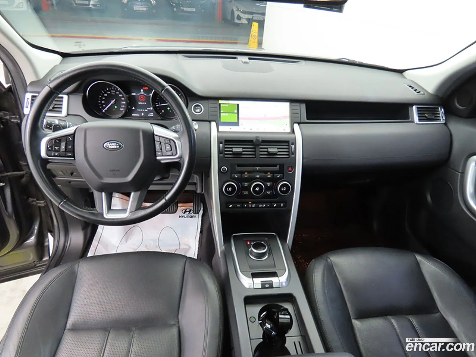 Land Rover Discovery Sport 2017 — 19