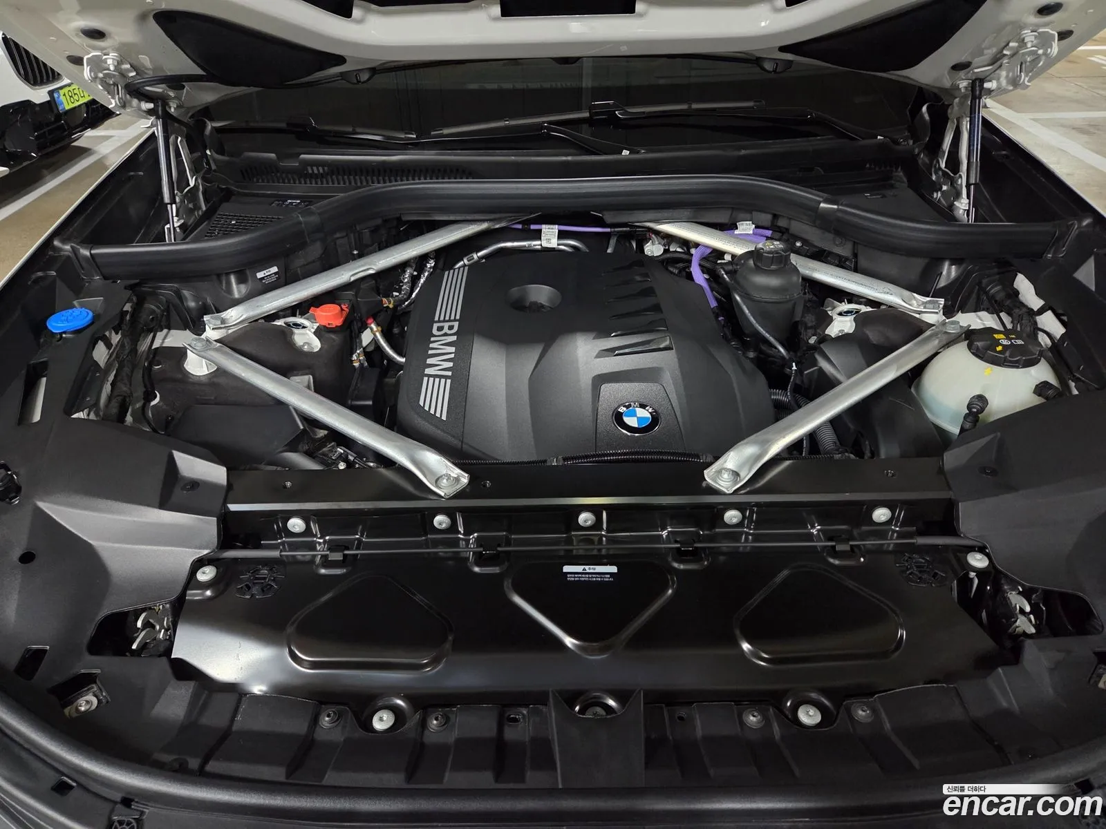 BMW X7 2025 — 7