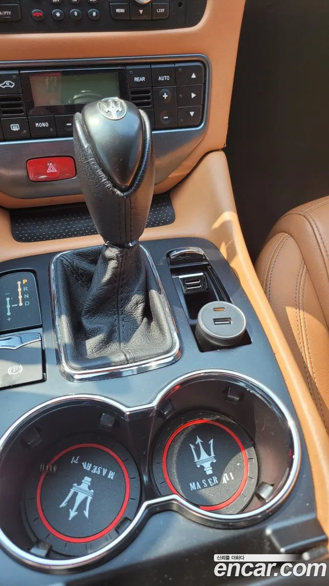 Maserati GranTurismo 2010 — 7