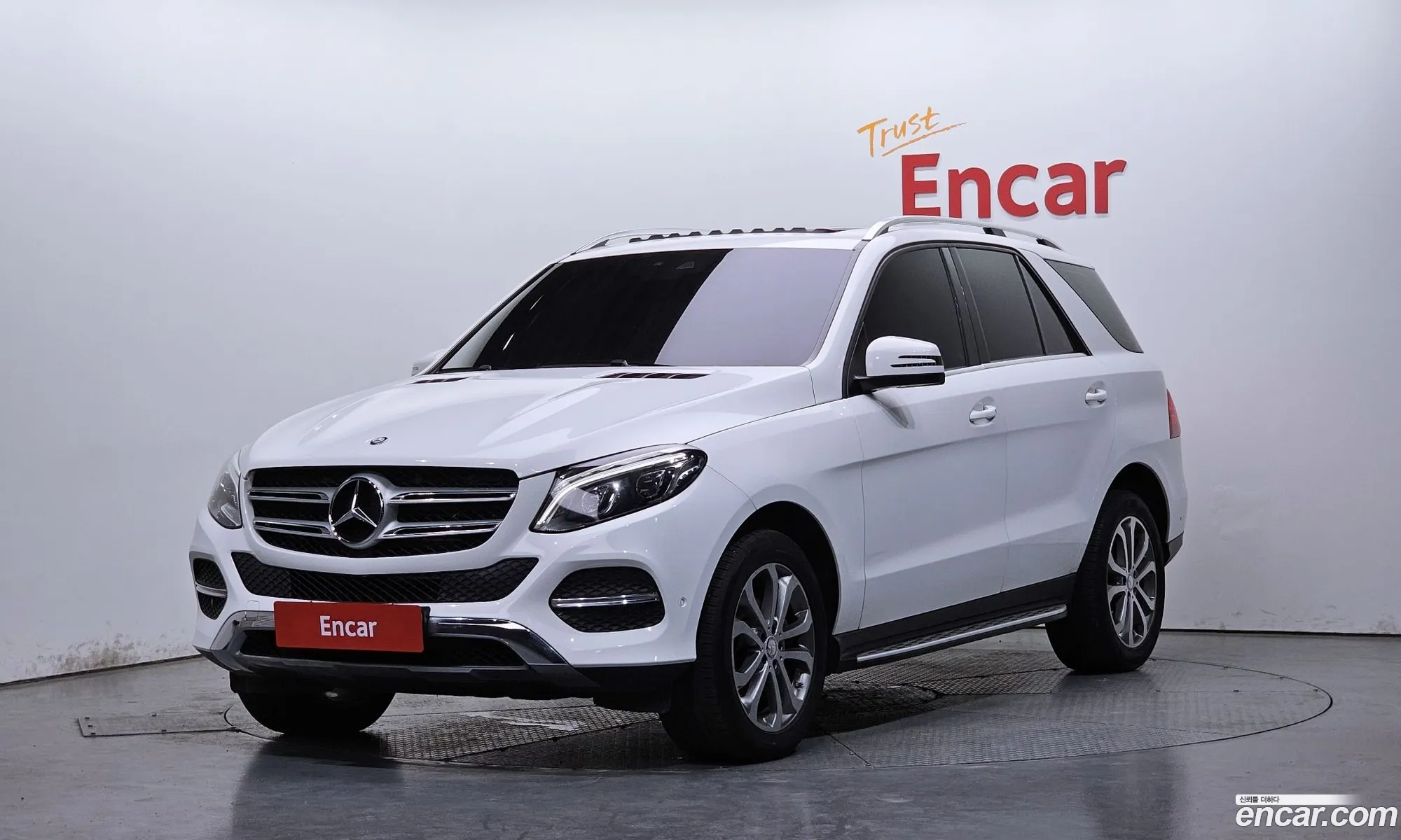Mercedes-Benz GLE-Class W166 2017 — 5