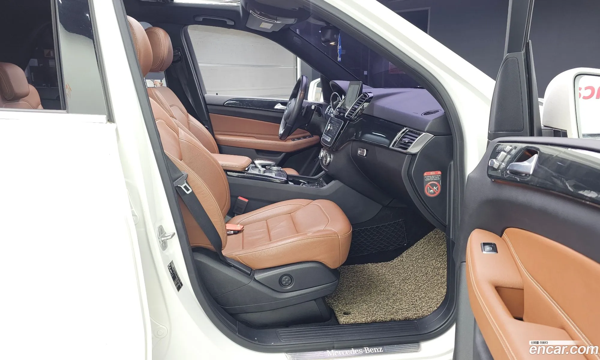 Mercedes-Benz GLE-Class W166 2017 — 8