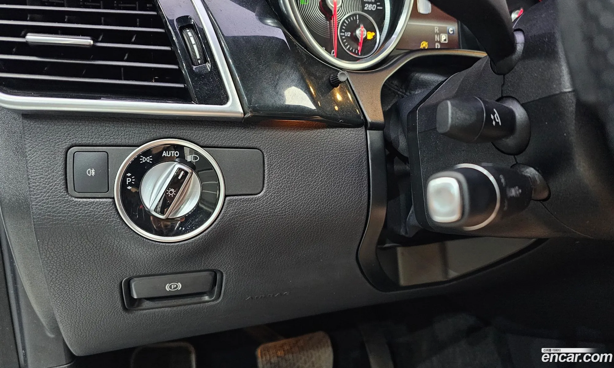 Mercedes-Benz GLE-Class W166 2017 — 17