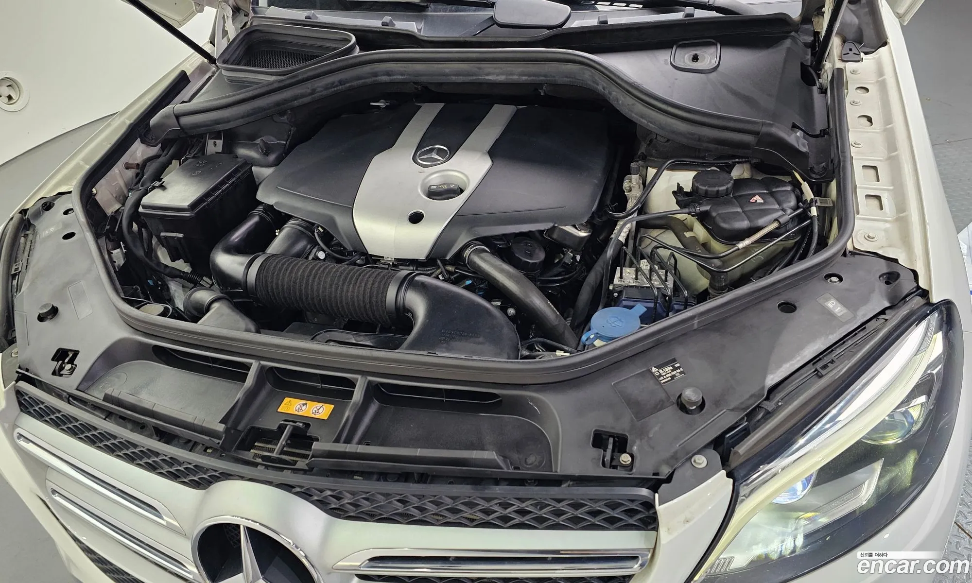Mercedes-Benz GLE-Class W166 2017 — 16