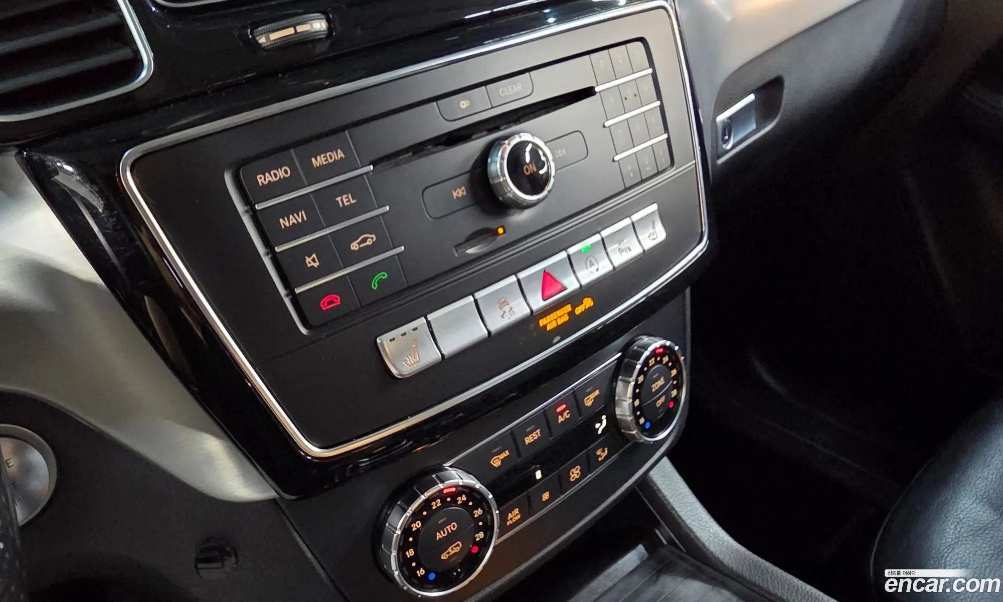 Mercedes-Benz GLE-Class W166 2018 — 11