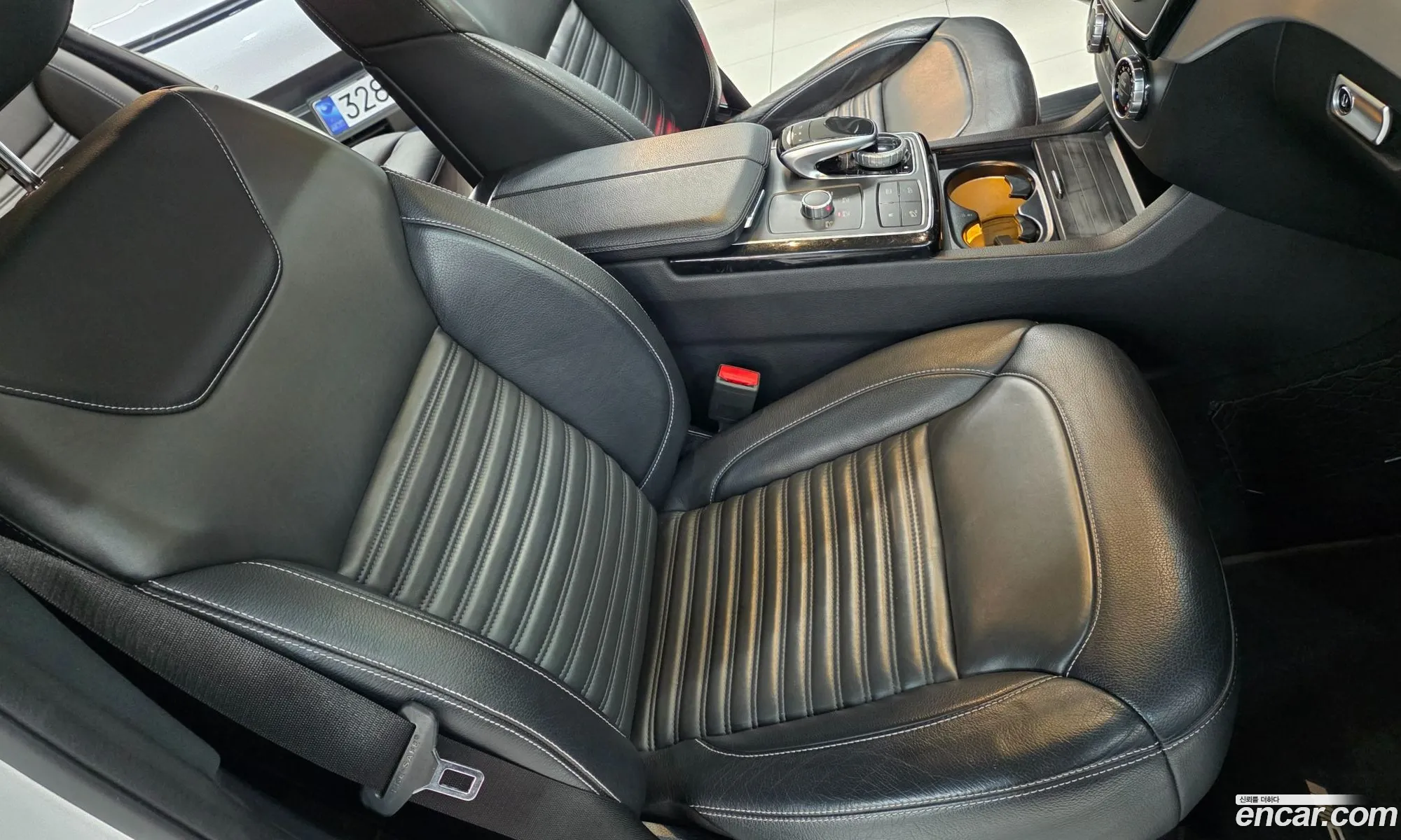 Mercedes-Benz GLE-Class W166 2018 — 17