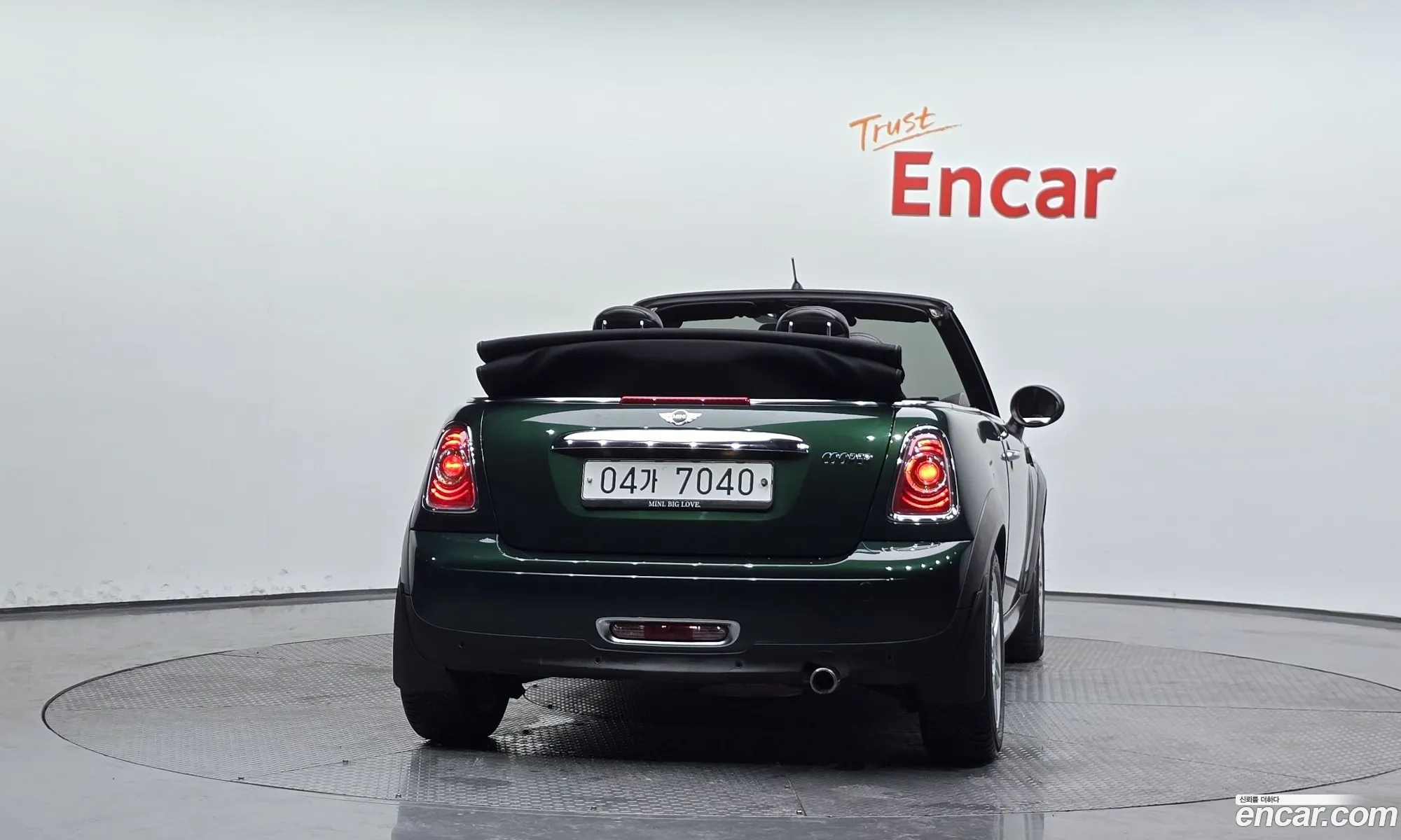 Mini Cooper Convertible 2015 WMWZN3103FT657100 — 4