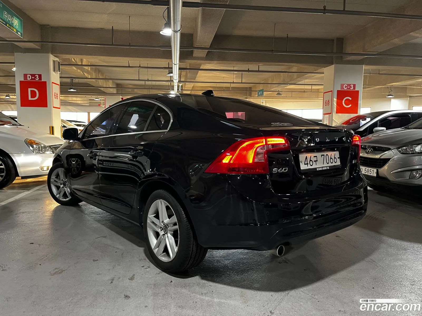 Volvo S60 2013 — 12