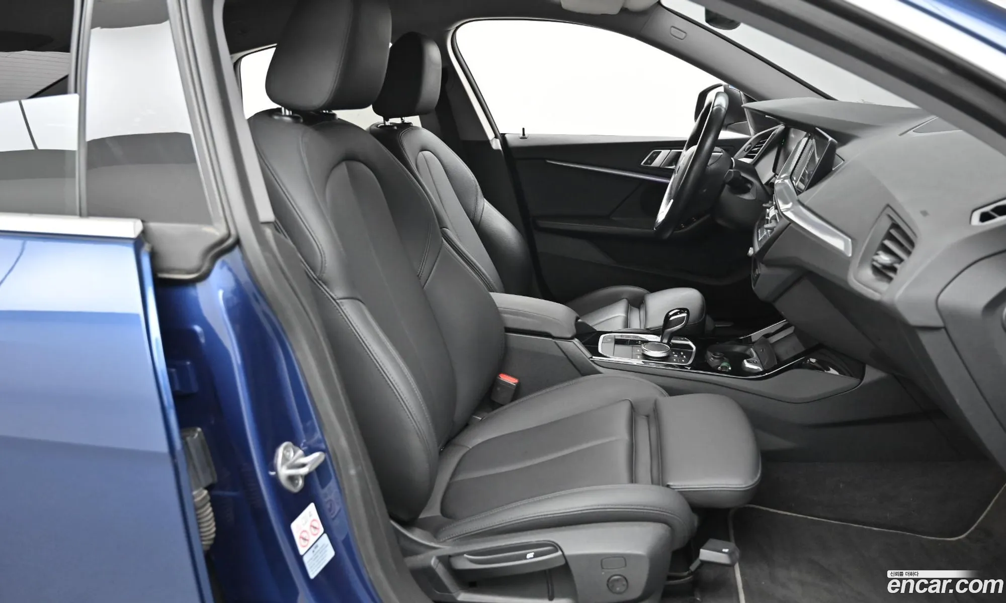 BMW 2 Series Gran Coupe 2023 — 9