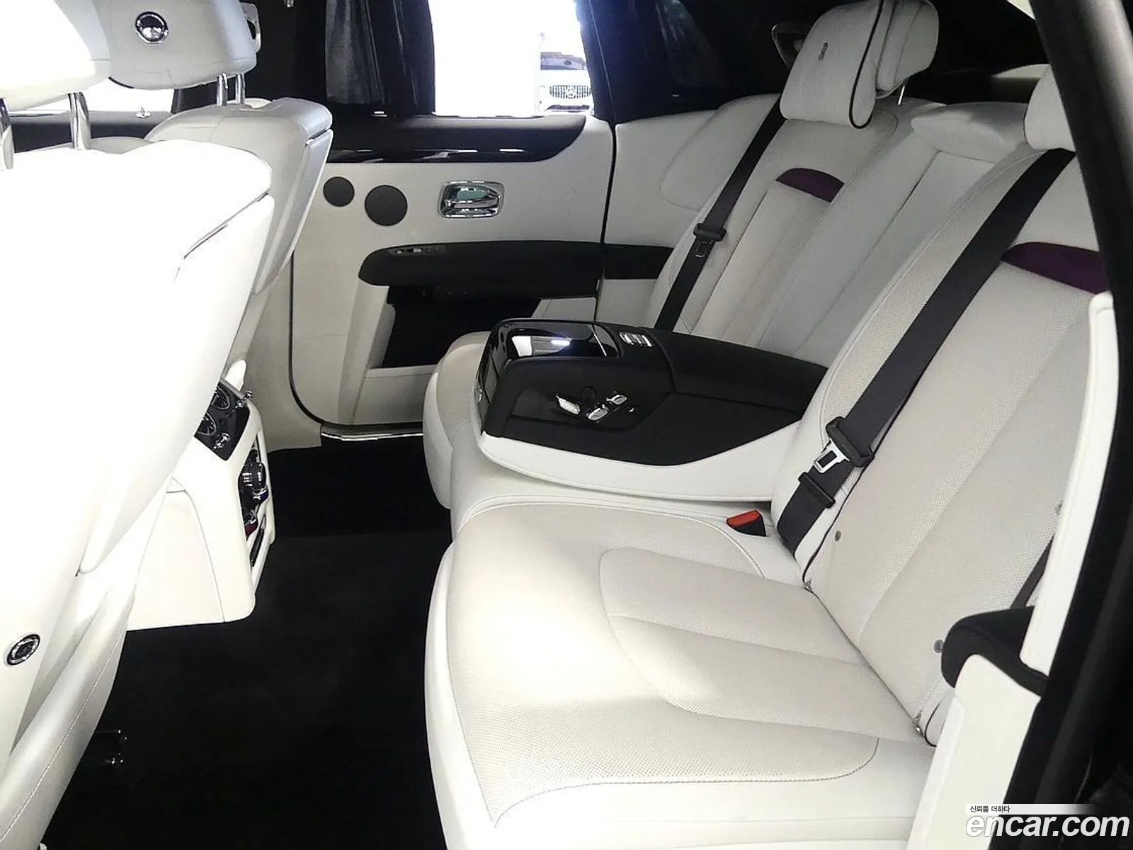 Rolls-Royce Ghost 2021 — 2
