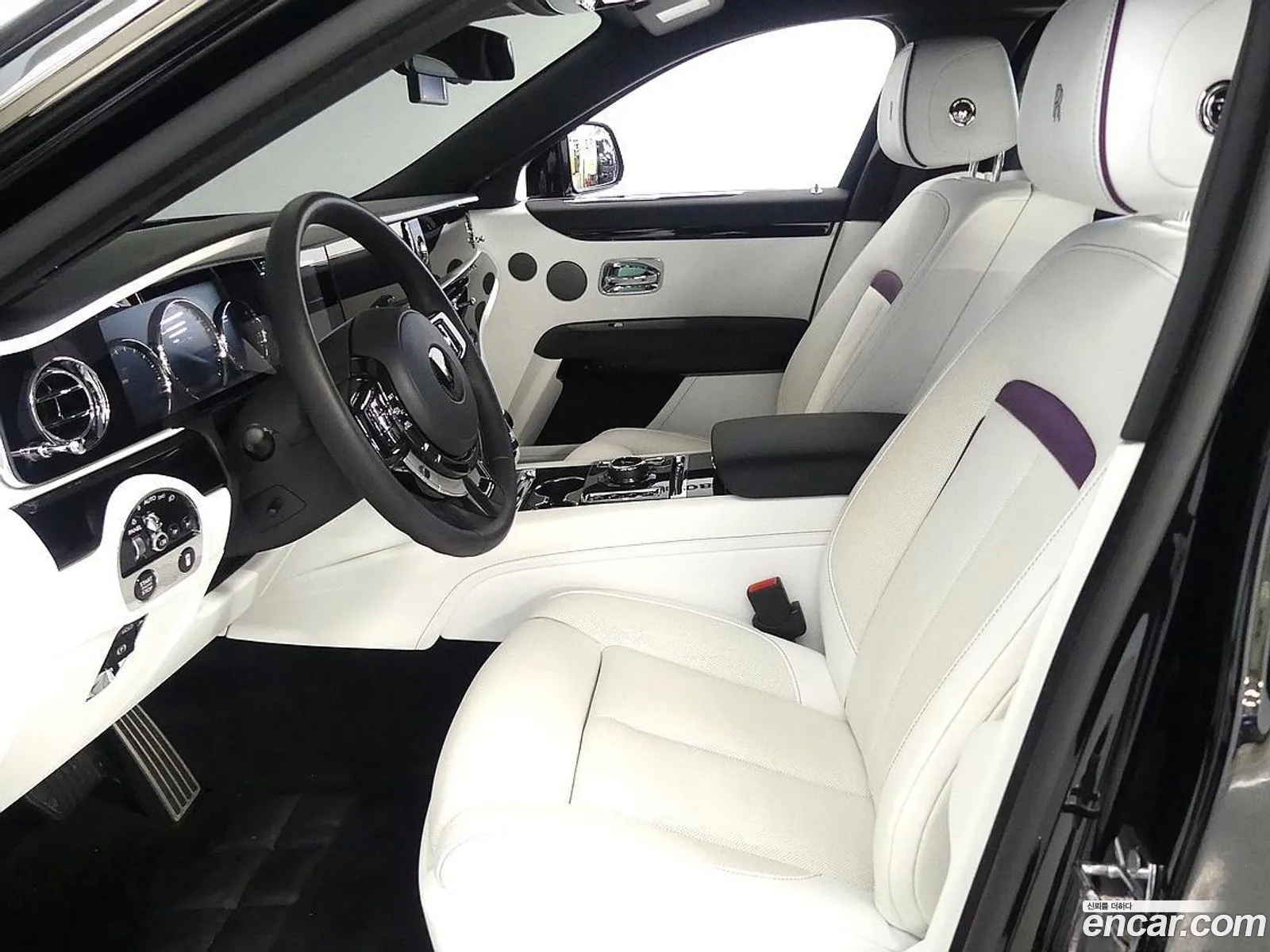 Rolls-Royce Ghost 2021 — 8