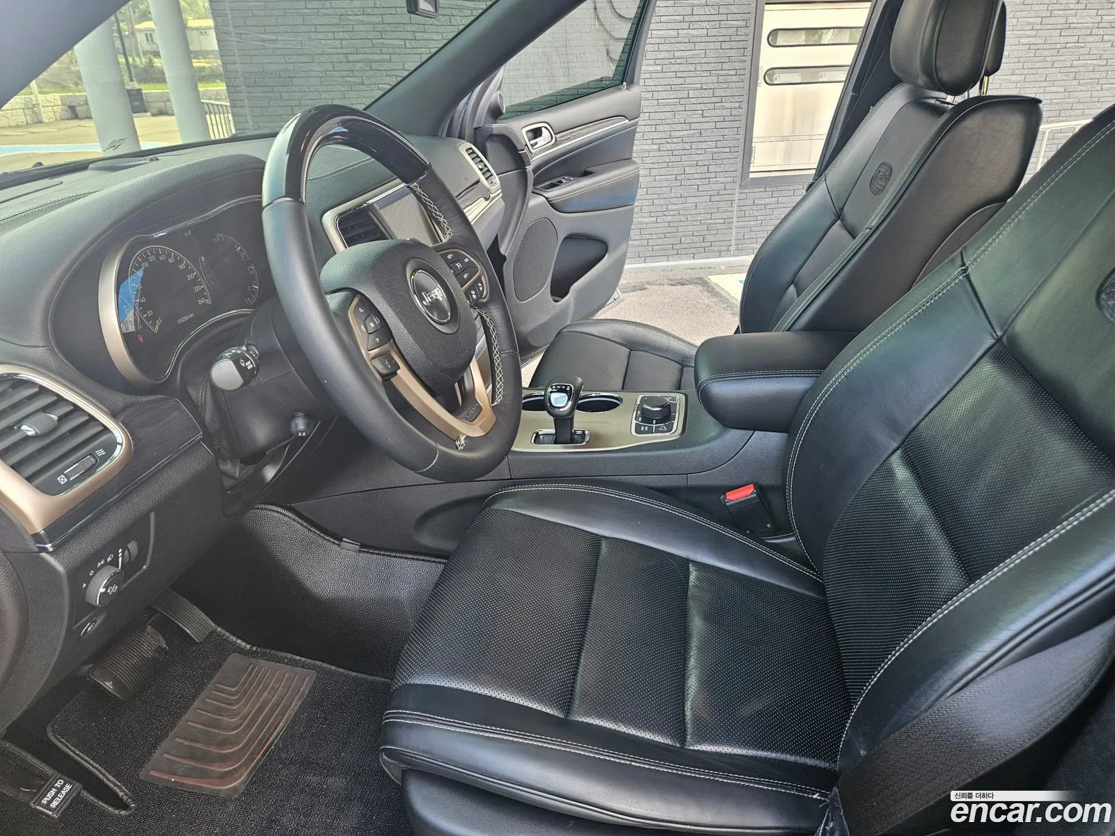 Jeep Grand Cherokee 2015 — 13