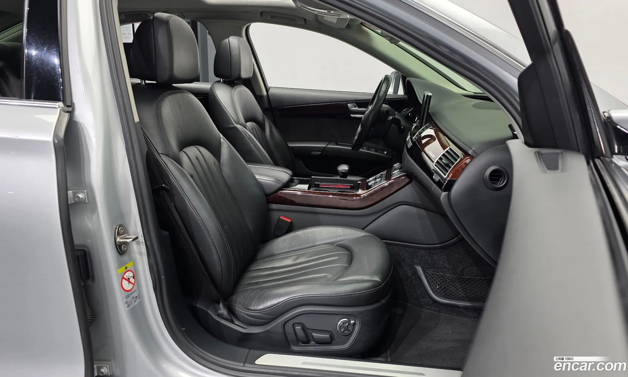 Audi A8 2012 WAUZZZ4HXCN030502 — 12