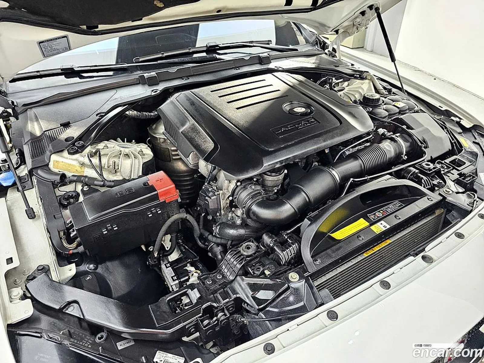 Jaguar XF 2016 — 4