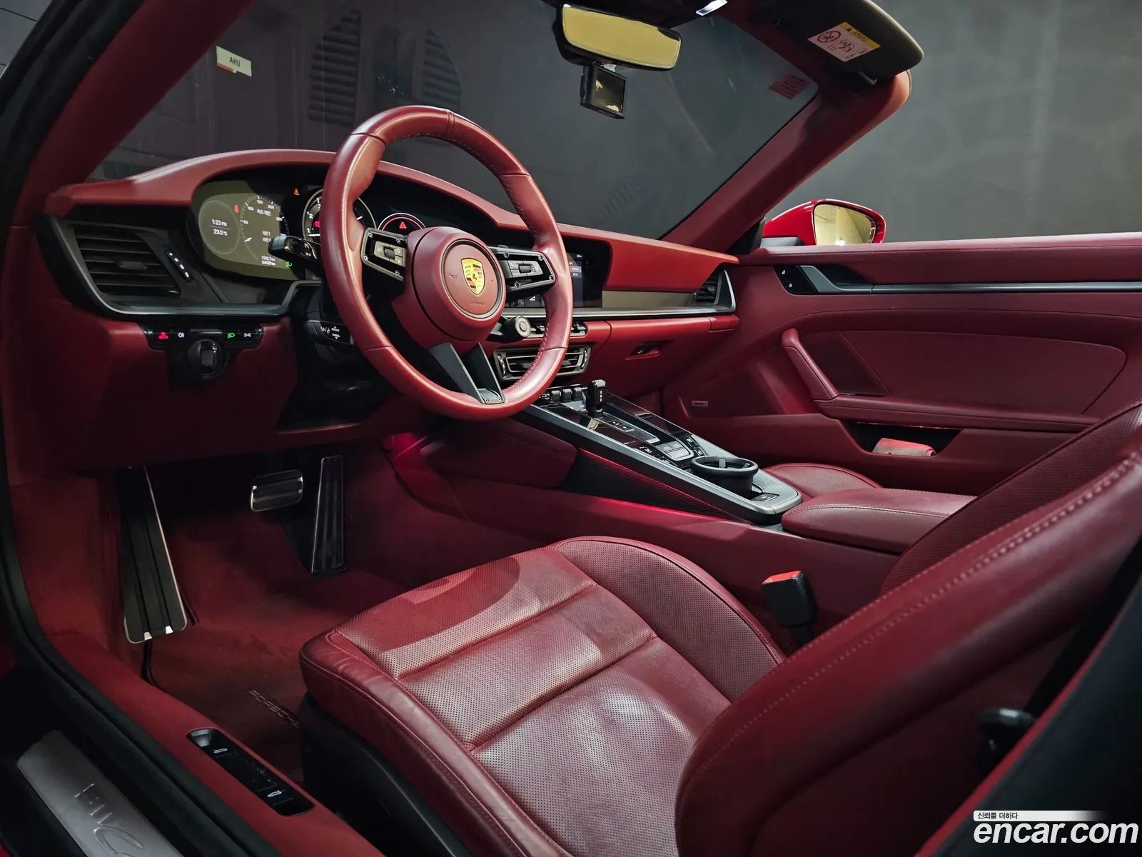 Porsche 911 2021 — 19