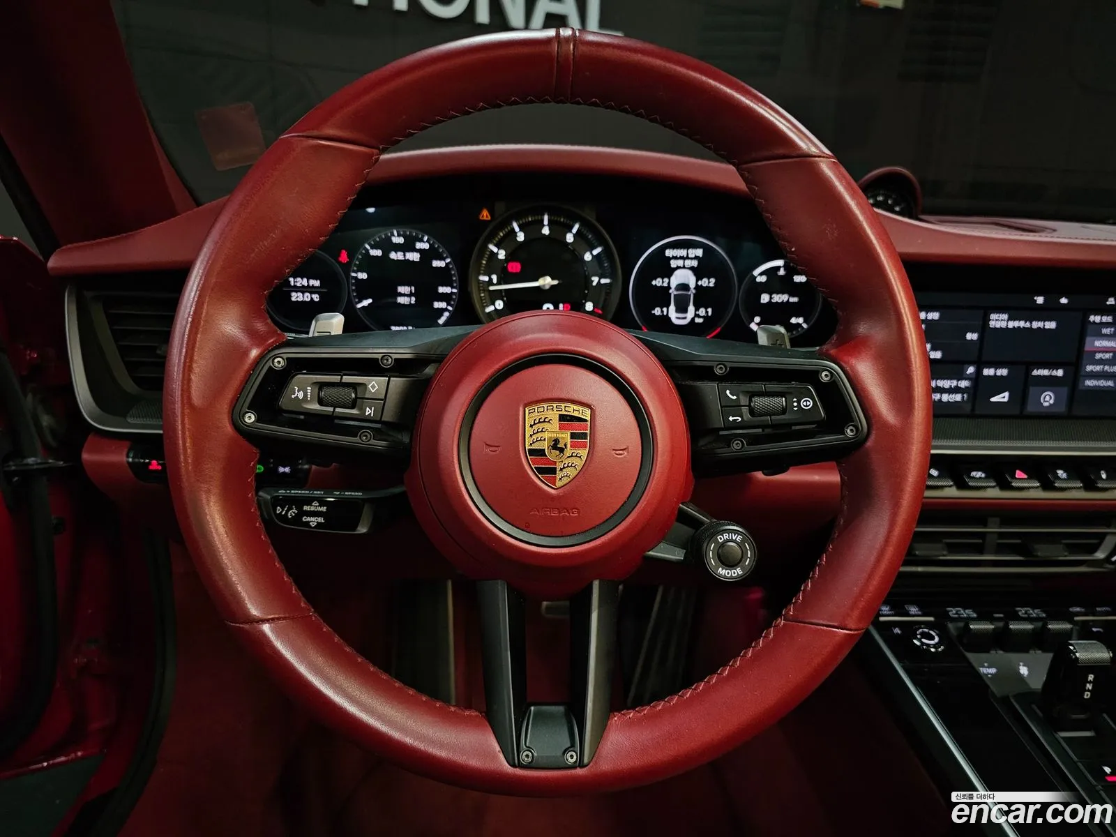 Porsche 911 2021 — 15